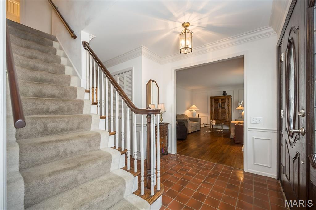 Chesterfield, Missouri, 63017, United States, 4 Bedrooms Bedrooms, ,3 BathroomsBathrooms,Residential,For Sale,1932834