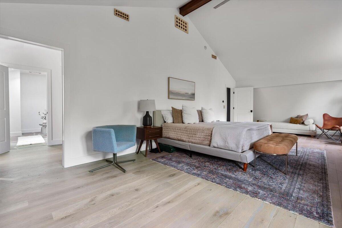 Michiana Shores, Indiana, 46360, United States, 5 Bedrooms Bedrooms, ,4 BathroomsBathrooms,Residential,For Sale,1949684