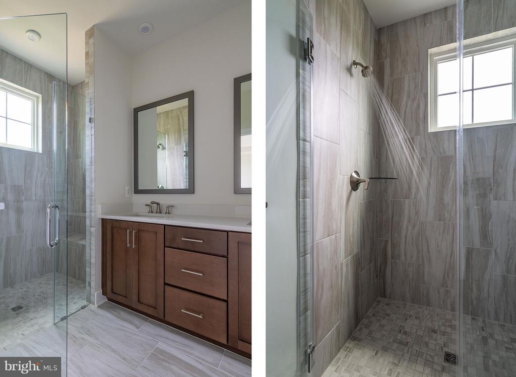 Woodbridge, Virginia, 22191, United States, 3 Bedrooms Bedrooms, ,4 BathroomsBathrooms,Residential,For Sale,1984247