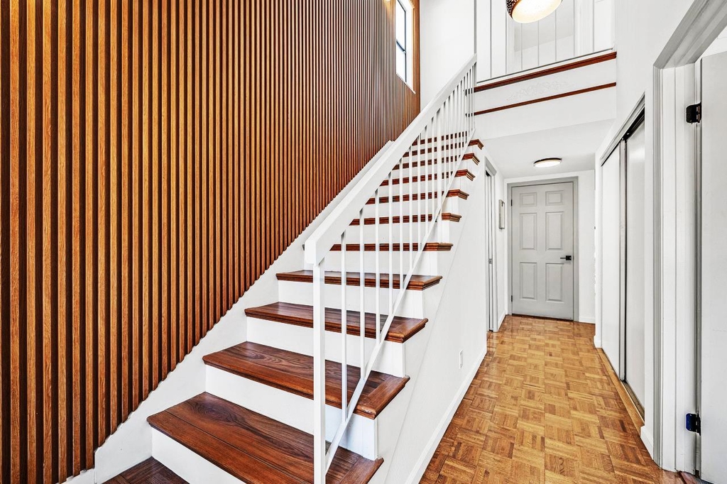 Hayward, California, 94541, United States, 2 Bedrooms Bedrooms, ,2 BathroomsBathrooms,Residential,For Sale,2012744