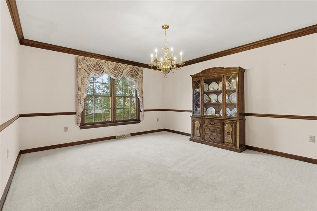 Robinson Twp, Pennsylvania, 15136, United States, 4 Bedrooms Bedrooms, ,4 BathroomsBathrooms,Residential,For Sale,1992157