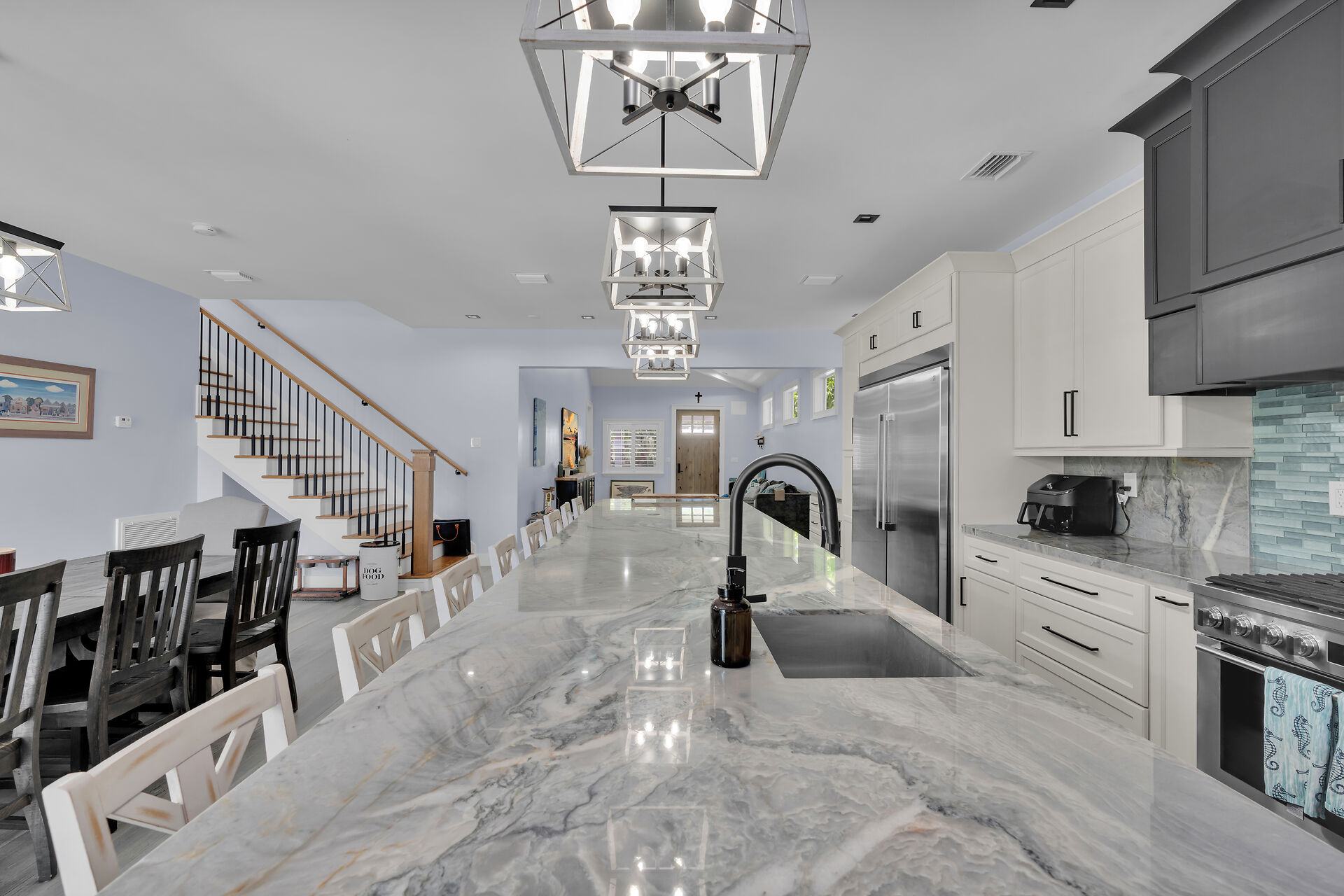  2827 Harris Ave - 物件實景