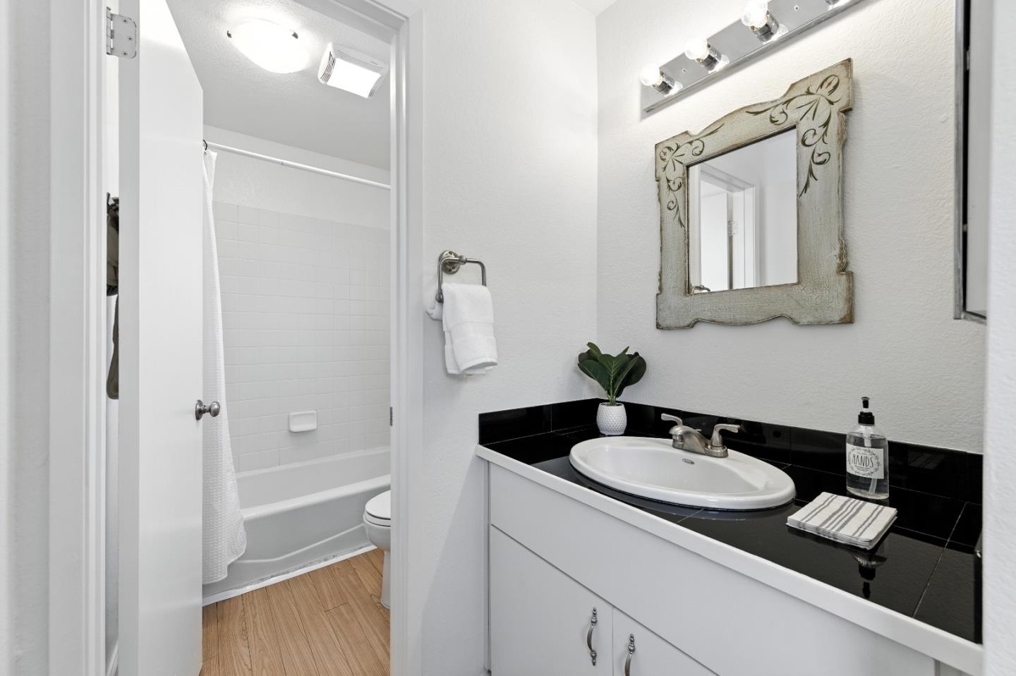 Redwood Shores, California, 94065, United States, 2 Bedrooms Bedrooms, ,2 BathroomsBathrooms,Residential,For Sale,1939930