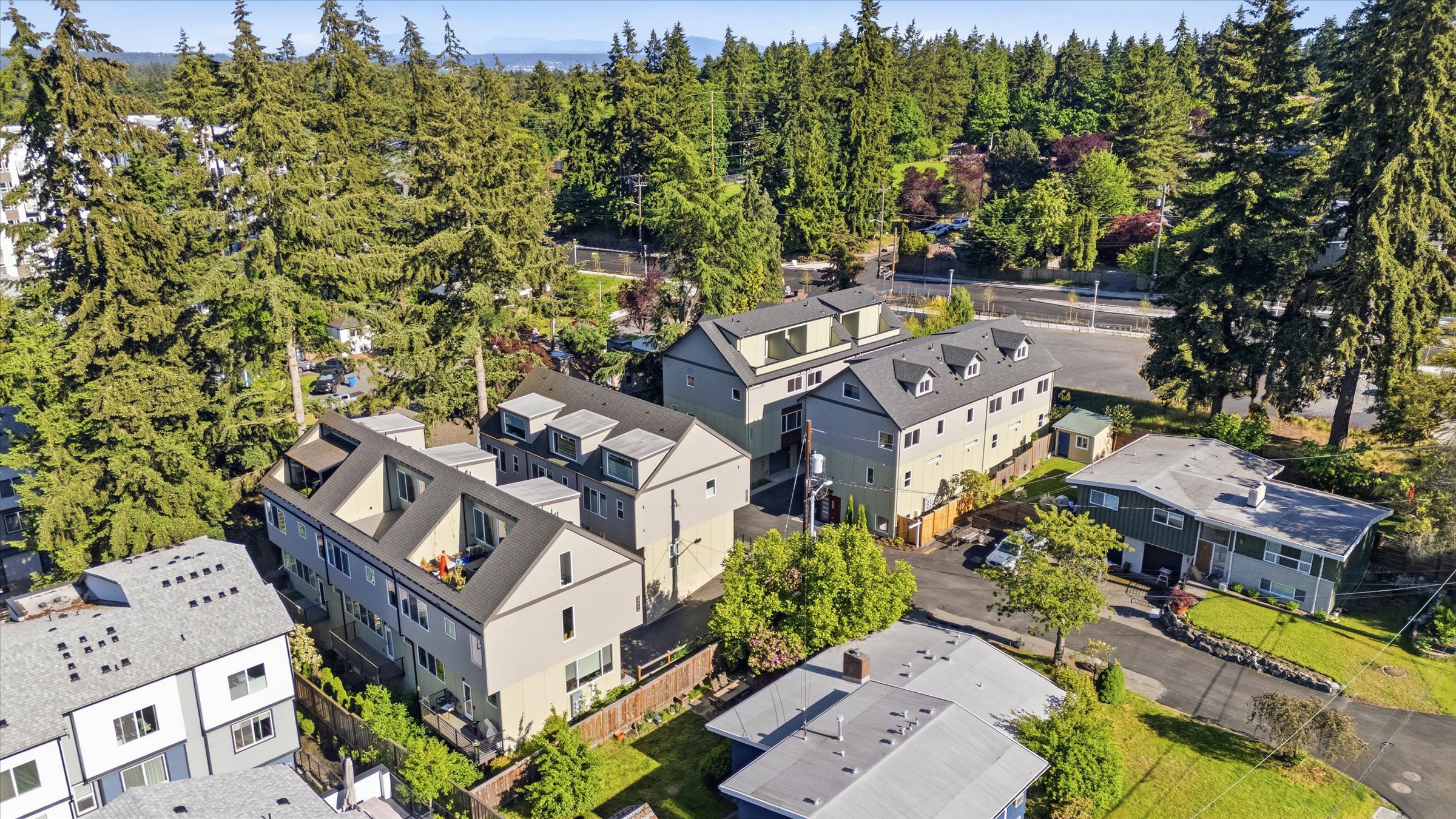 14608 Corliss Ave N Unit #B, Shoreline, WA 98133 - 物件實景
