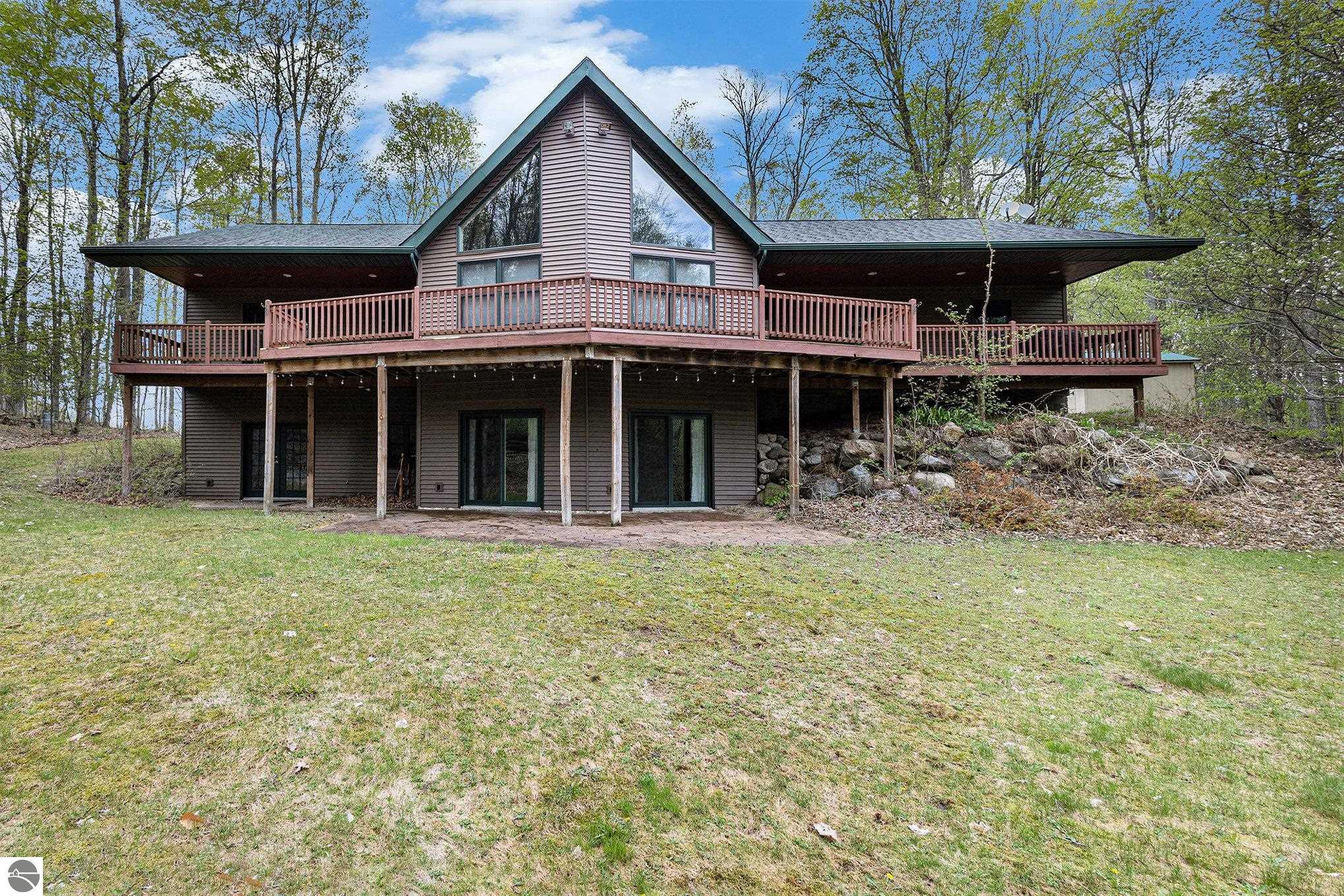 Williamsburg, Michigan, 49690, United States, 4 Bedrooms Bedrooms, ,3 BathroomsBathrooms,Residential,For Sale,1927795