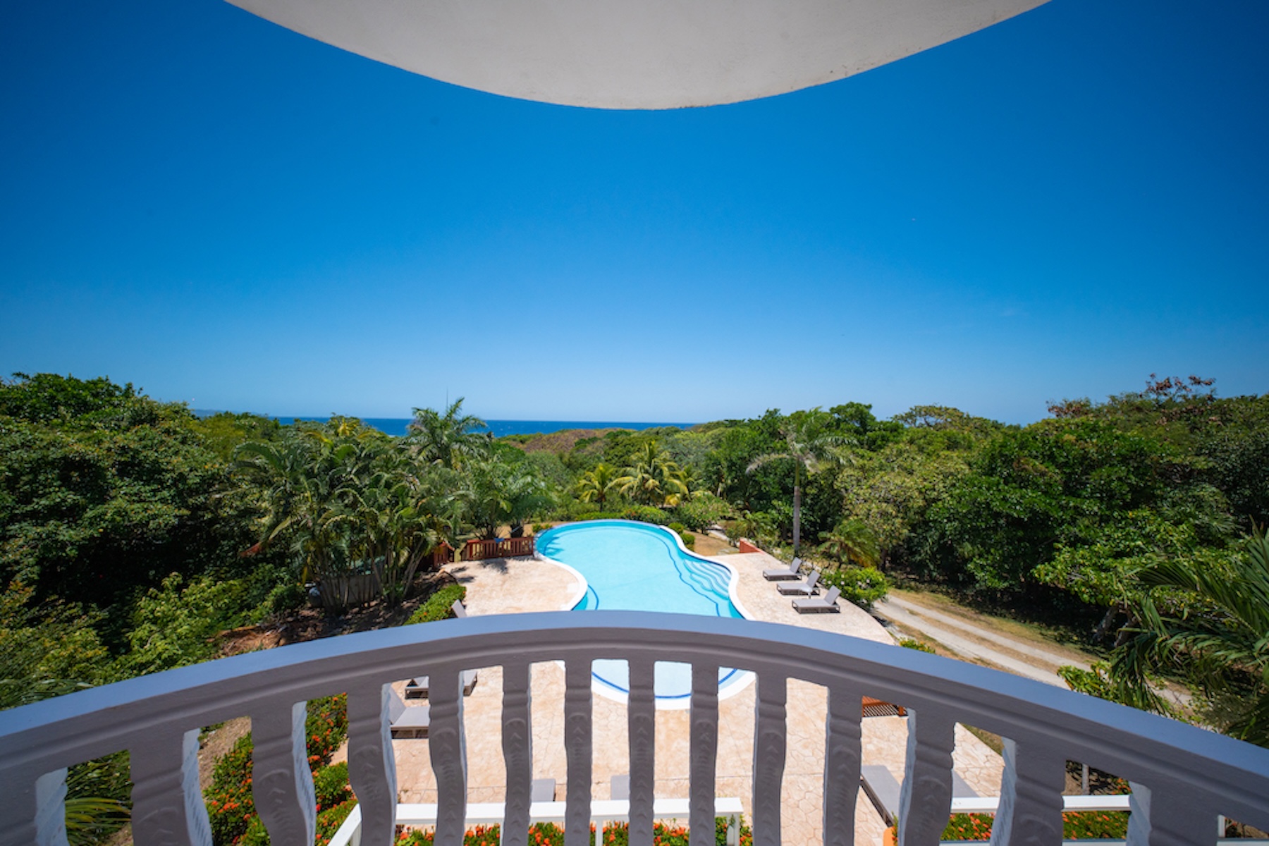  Move-in-Ready 2B Condo with Stunning Ocean Views, Brick Bay - 物件實景