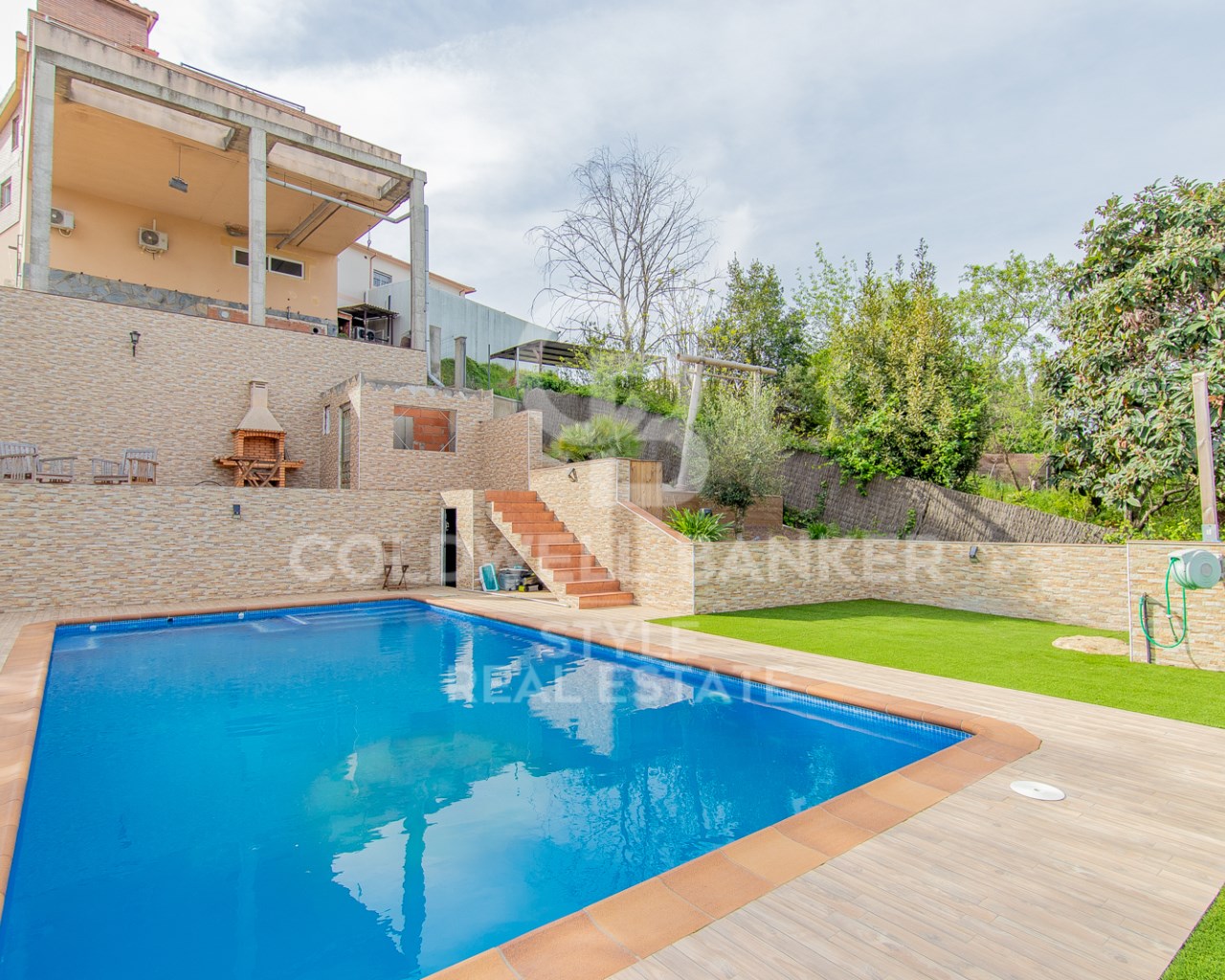 Carrer del Xoriguer Barcelona, Terrassa, Can Palet, Terrassa, Catalonia, 08224, ES, 6 Bedrooms Bedrooms, ,4 BathroomsBathrooms,Residential,For Sale,Carrer del Xoriguer Barcelona, Terrassa, Can Palet,1613953