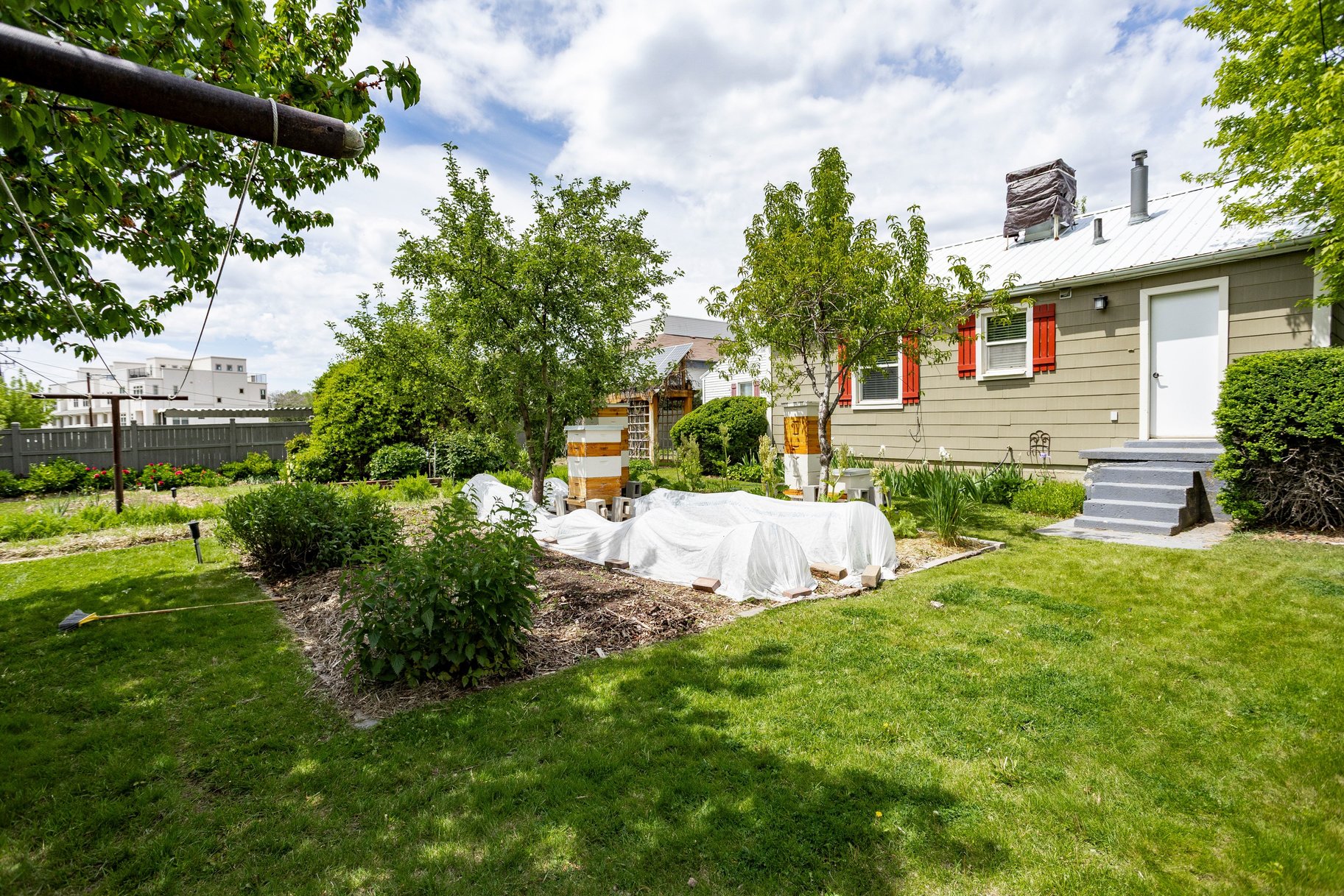  Multifamily Homestead in the Heart of Holladay - 物件實景