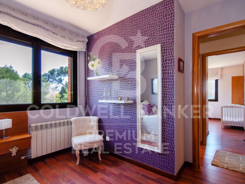 Cerdanyola del Vallès, Catalonia, ES, 5 Bedrooms Bedrooms, ,3 BathroomsBathrooms,Residential,For Sale,1610457