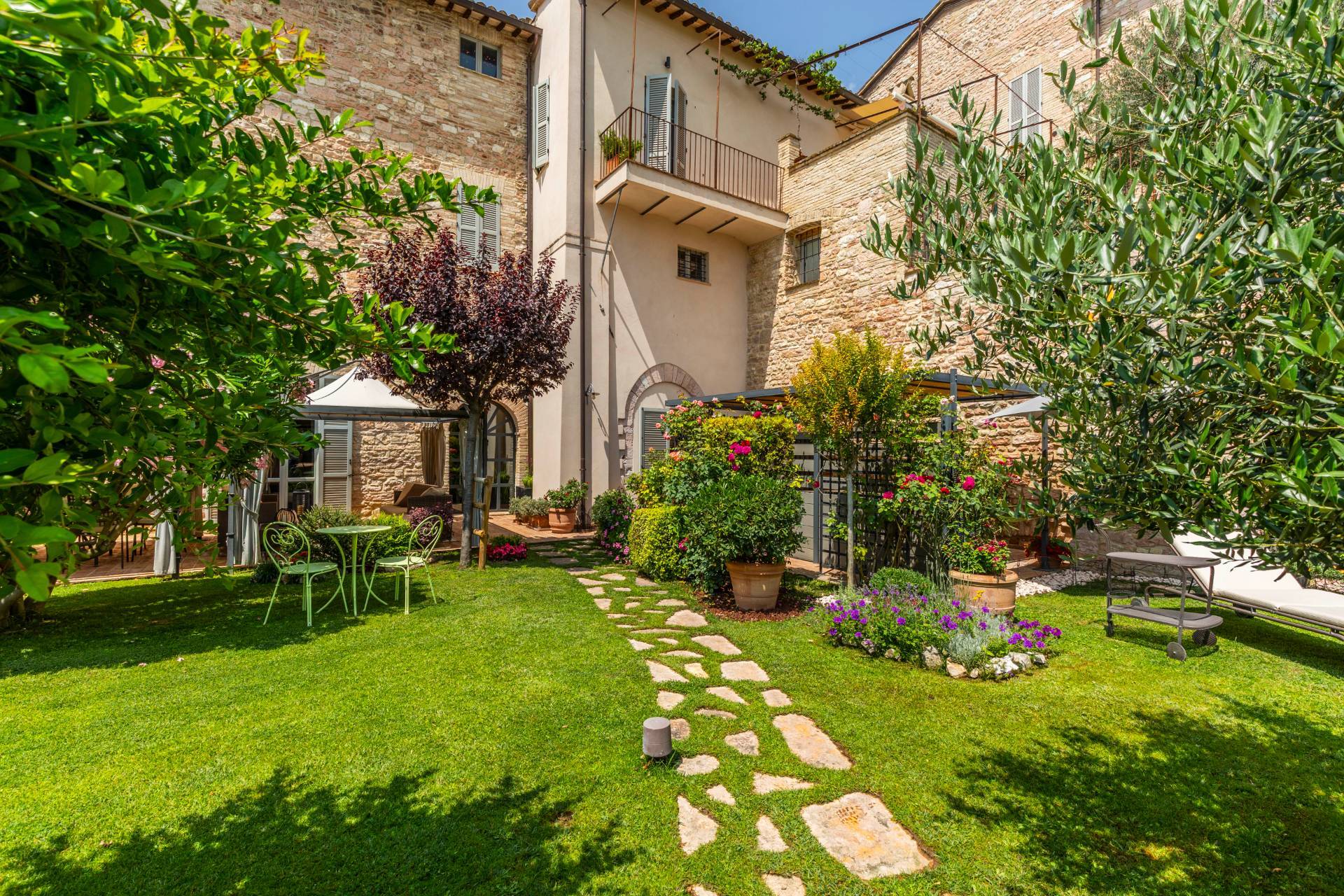 Spello, Perugia, 06038, IT, 3 Bedrooms Bedrooms, ,3 BathroomsBathrooms,Residential,For Sale,1876089