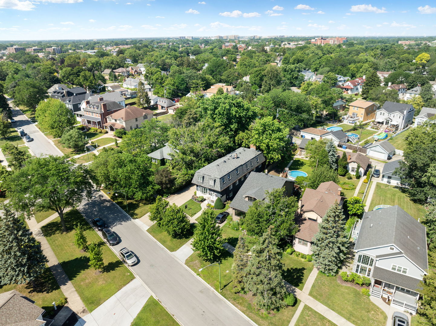 Chicago, Illinois, 60631, United States, 4 Bedrooms Bedrooms, ,4 BathroomsBathrooms,Residential,For Sale,1987082