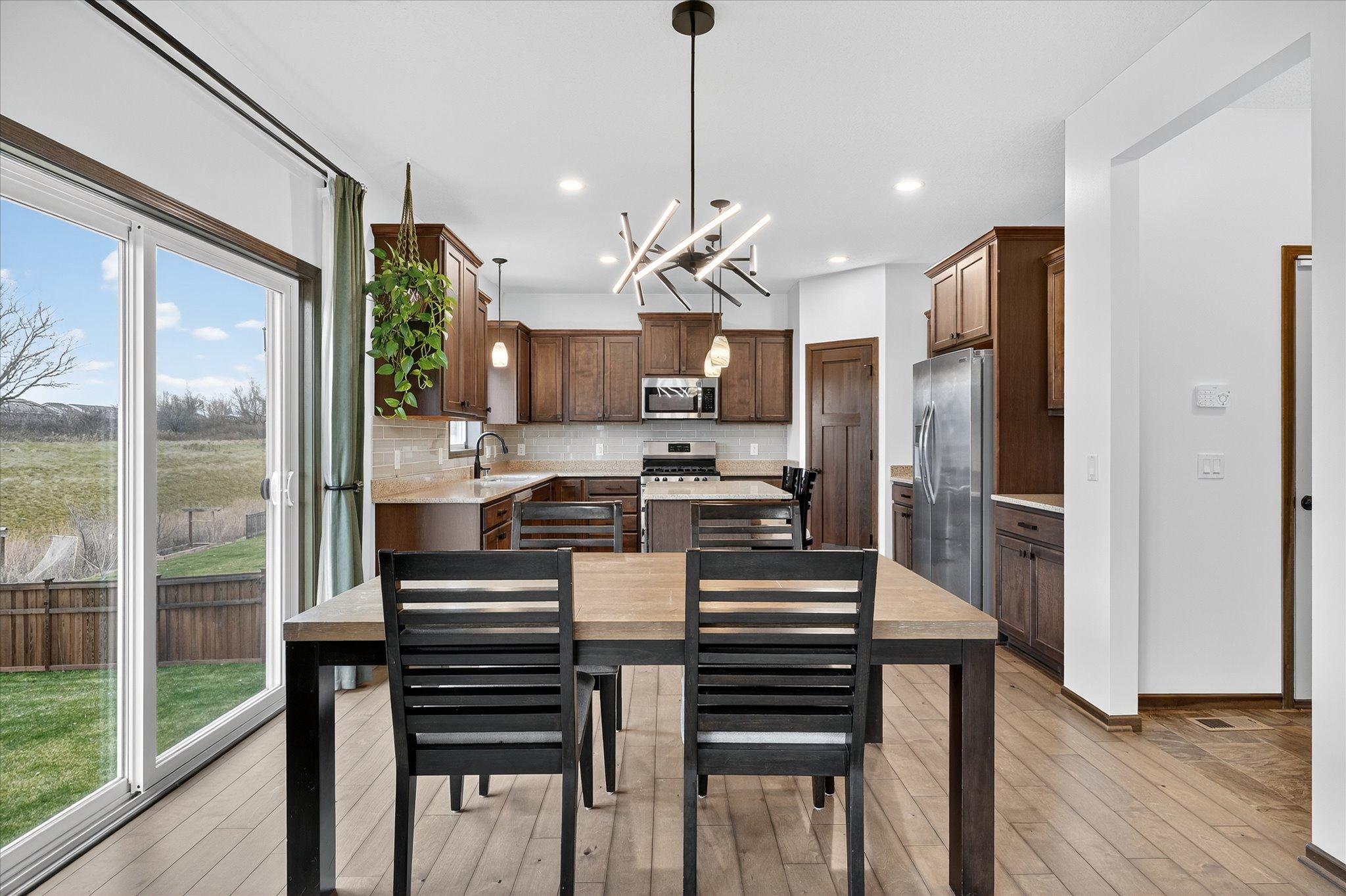 Rosemount, Minnesota, 55068, United States, 5 Bedrooms Bedrooms, ,3 BathroomsBathrooms,Residential,For Sale,1993555