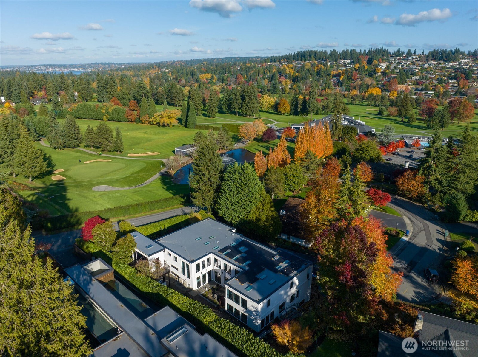Medina, Washington, 98039, United States, 5 Bedrooms Bedrooms, ,6 BathroomsBathrooms,Residential,For Sale,1897136