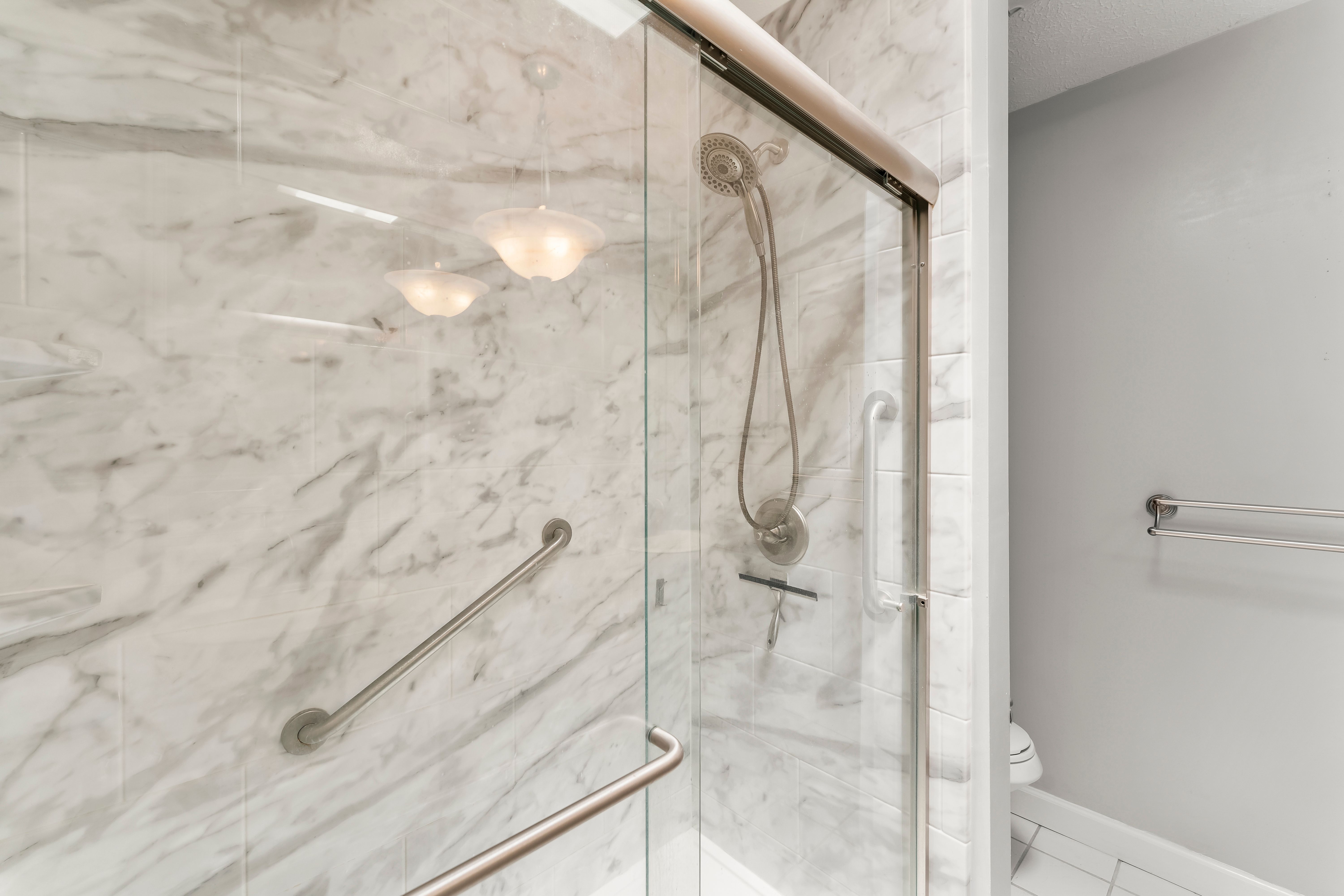  Waterfront Canal Home With Boat Lift And Private Canal Access - 物件實景