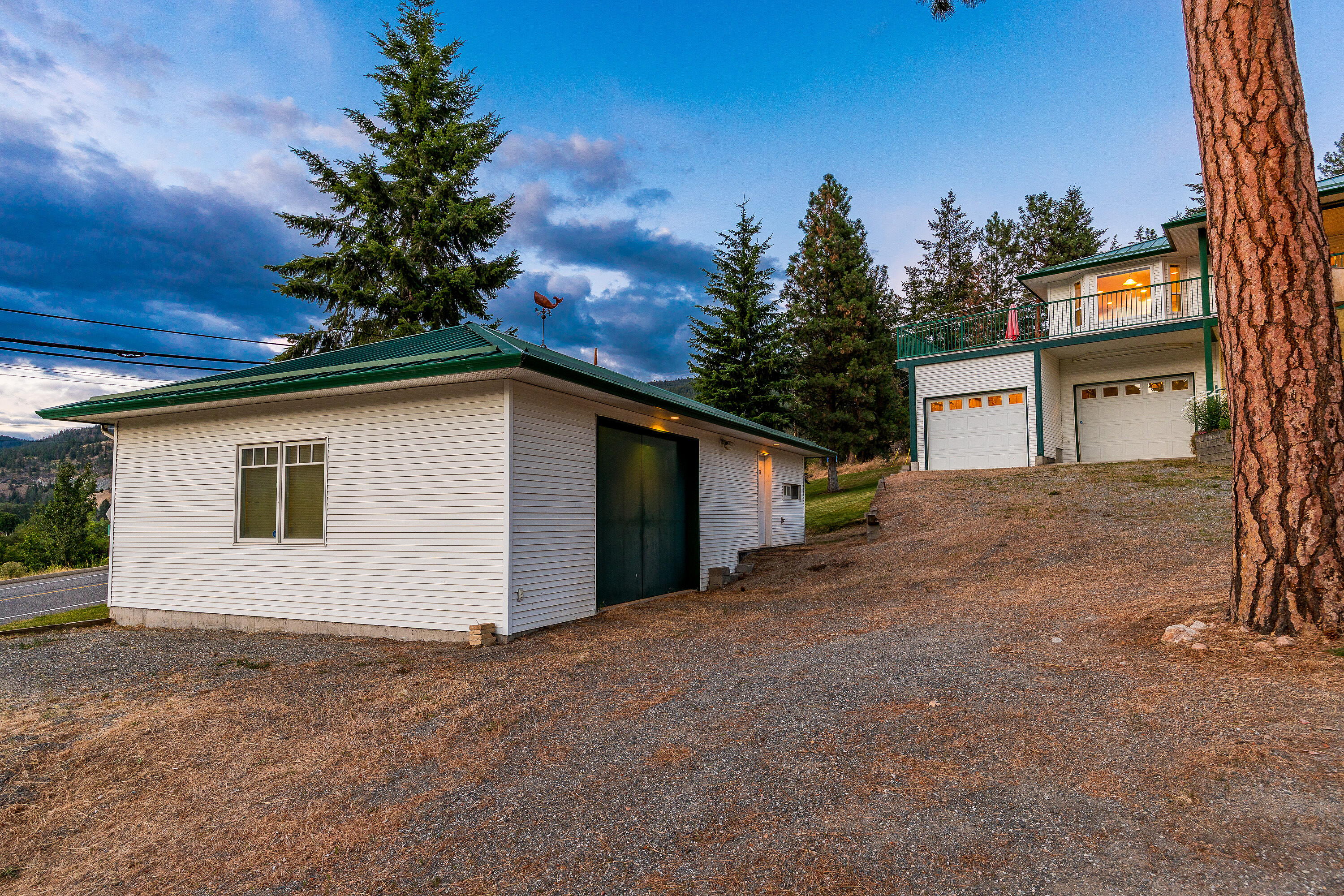  Charming Lakeview Rancher - 物件實景