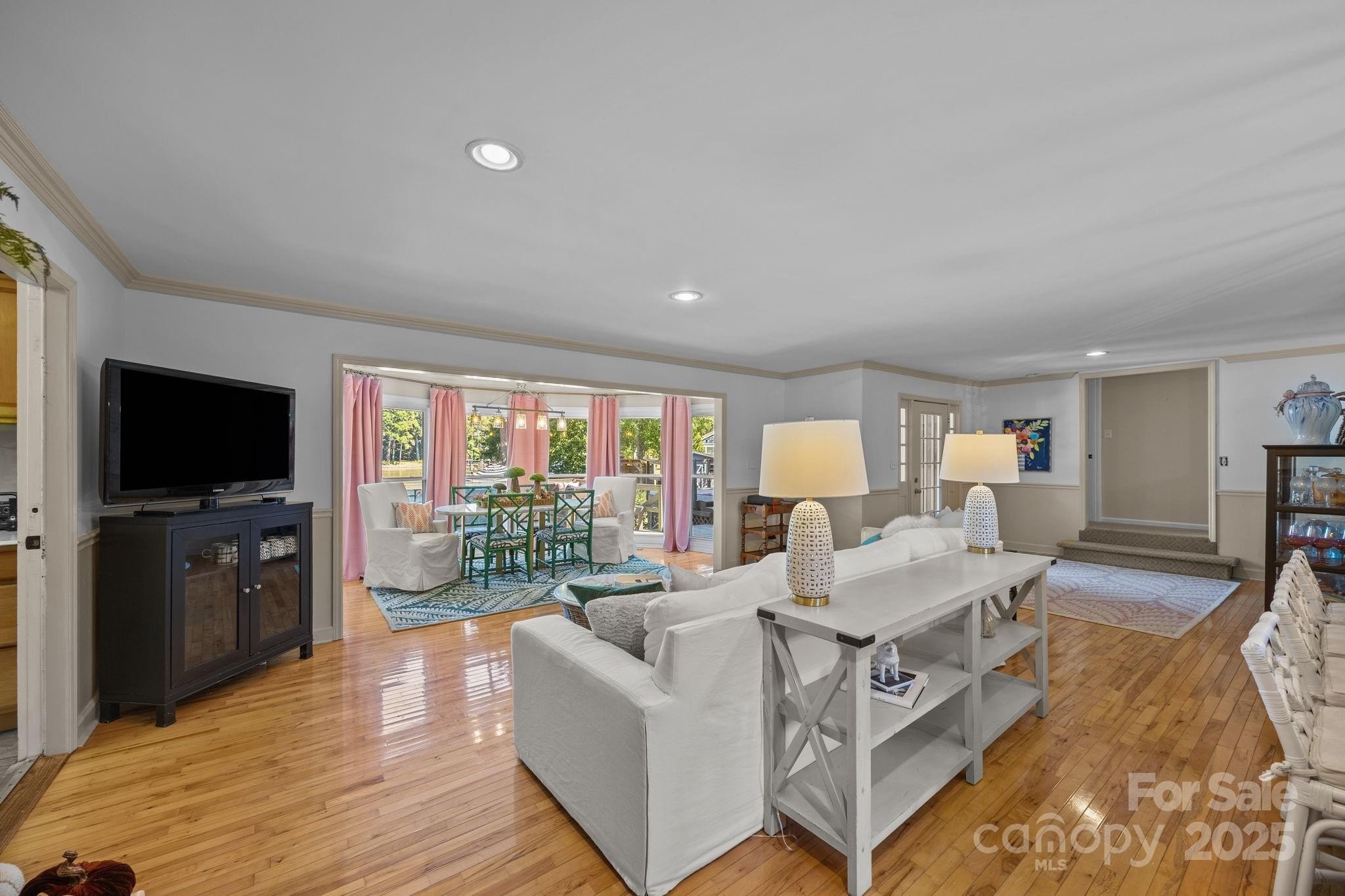 Salisbury, North Carolina, 28146, United States, 3 Bedrooms Bedrooms, ,2 BathroomsBathrooms,Residential,For Sale,1975878