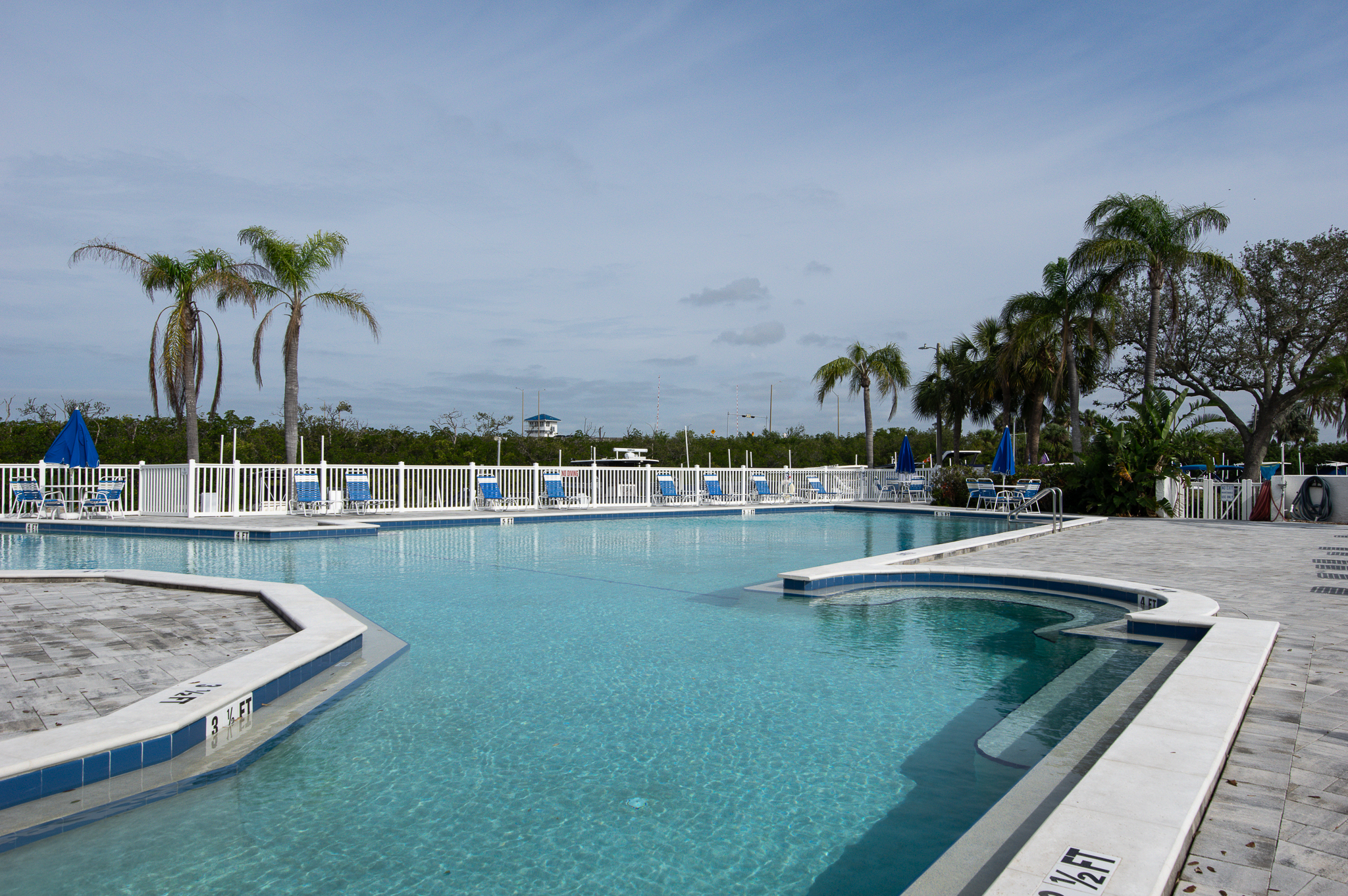 Largo, Florida, 33774, United States, 2 Bedrooms Bedrooms, ,2 BathroomsBathrooms,Residential,For Sale,2008953