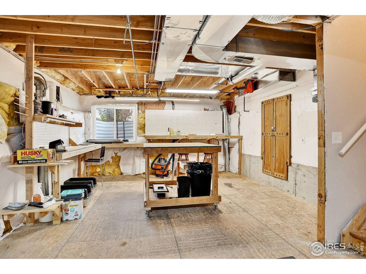 Aurora, Colorado, 80015, United States, 4 Bedrooms Bedrooms, ,2 BathroomsBathrooms,Residential,For Sale,2001847