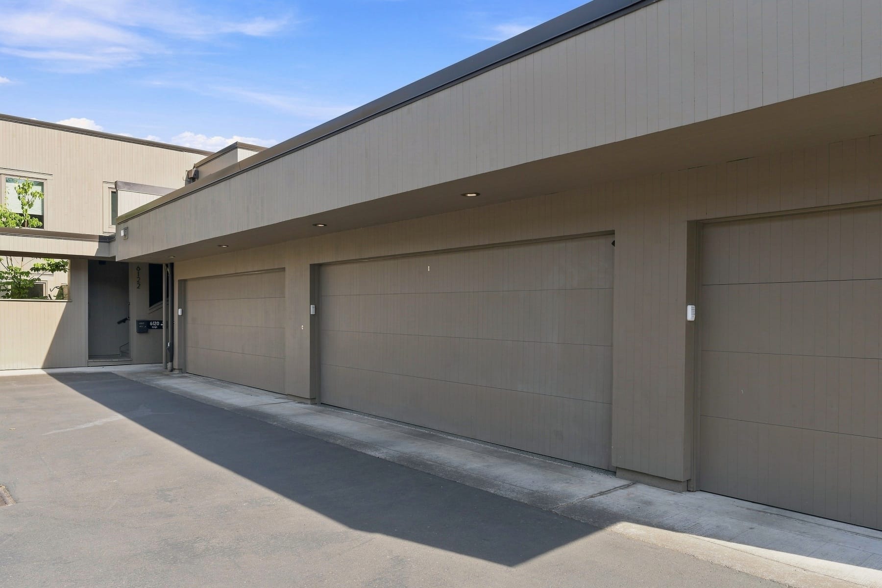  6118 S RIVERPOINT LN Portland, OR 97239 - 物件實景