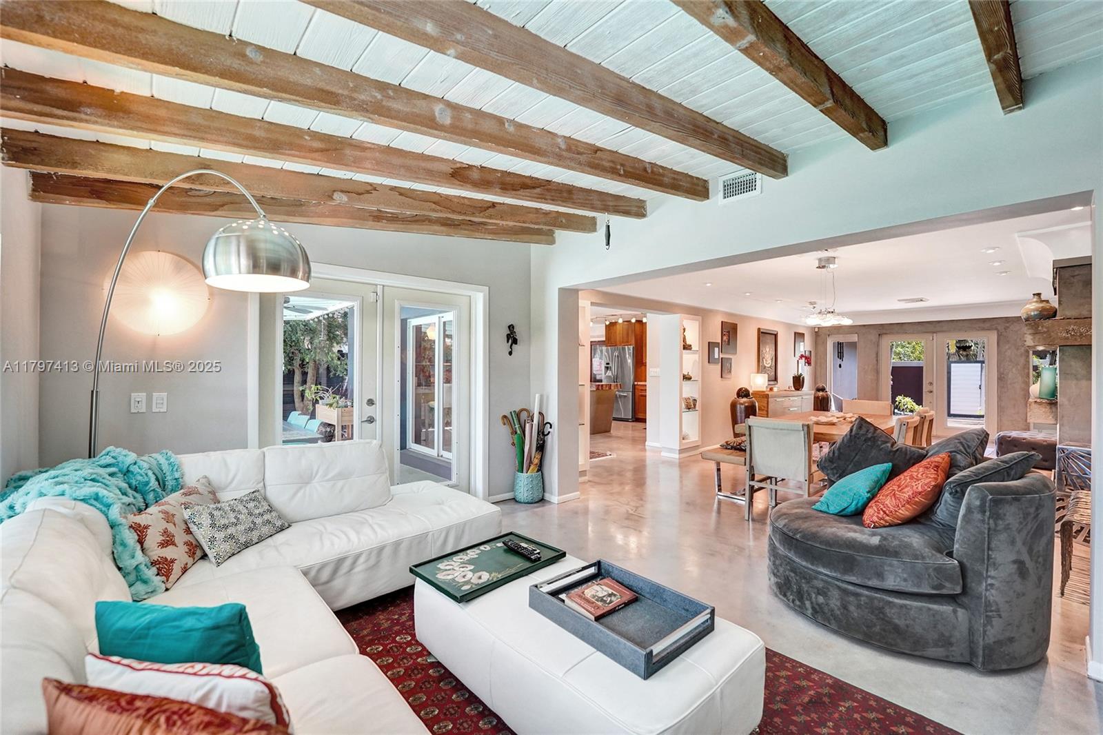 Wilton Manors, Florida, 33305, United States, 3 Bedrooms Bedrooms, ,3 BathroomsBathrooms,Residential,For Sale,1803102
