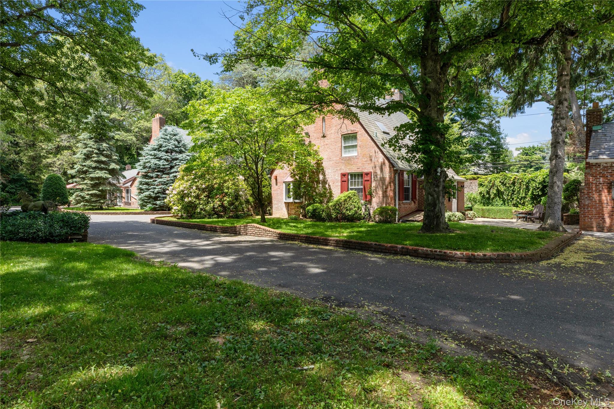  97 A Pound Hollow Road, Old Brookville, NY, 11545 - 物件實景