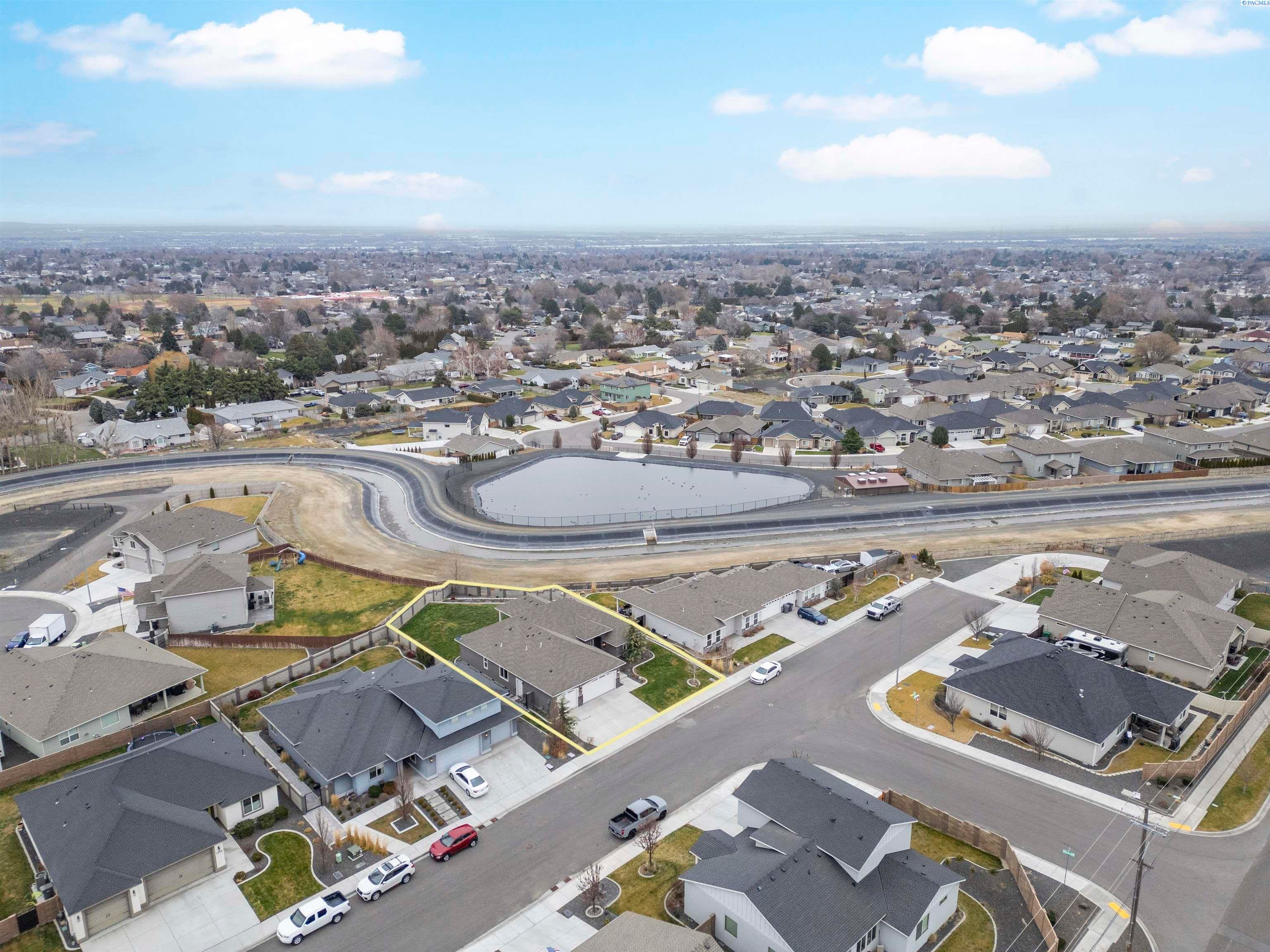 Kennewick, Washington, 99337, United States, 3 Bedrooms Bedrooms, ,1 BathroomBathrooms,Residential,For Sale,2012614