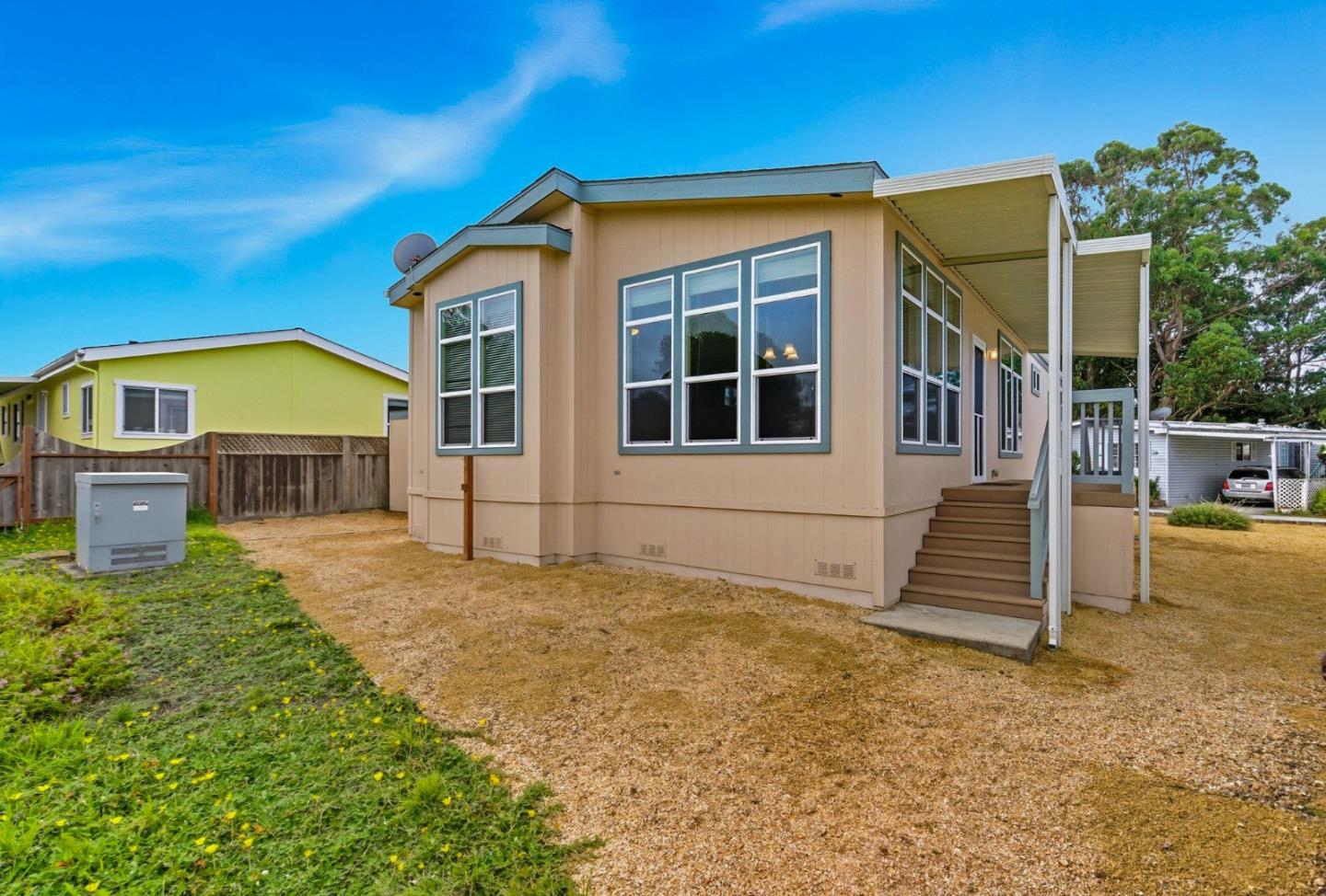 Half Moon Bay, California, 94019, United States, 3 Bedrooms Bedrooms, ,2 BathroomsBathrooms,Residential,For Sale,1949797