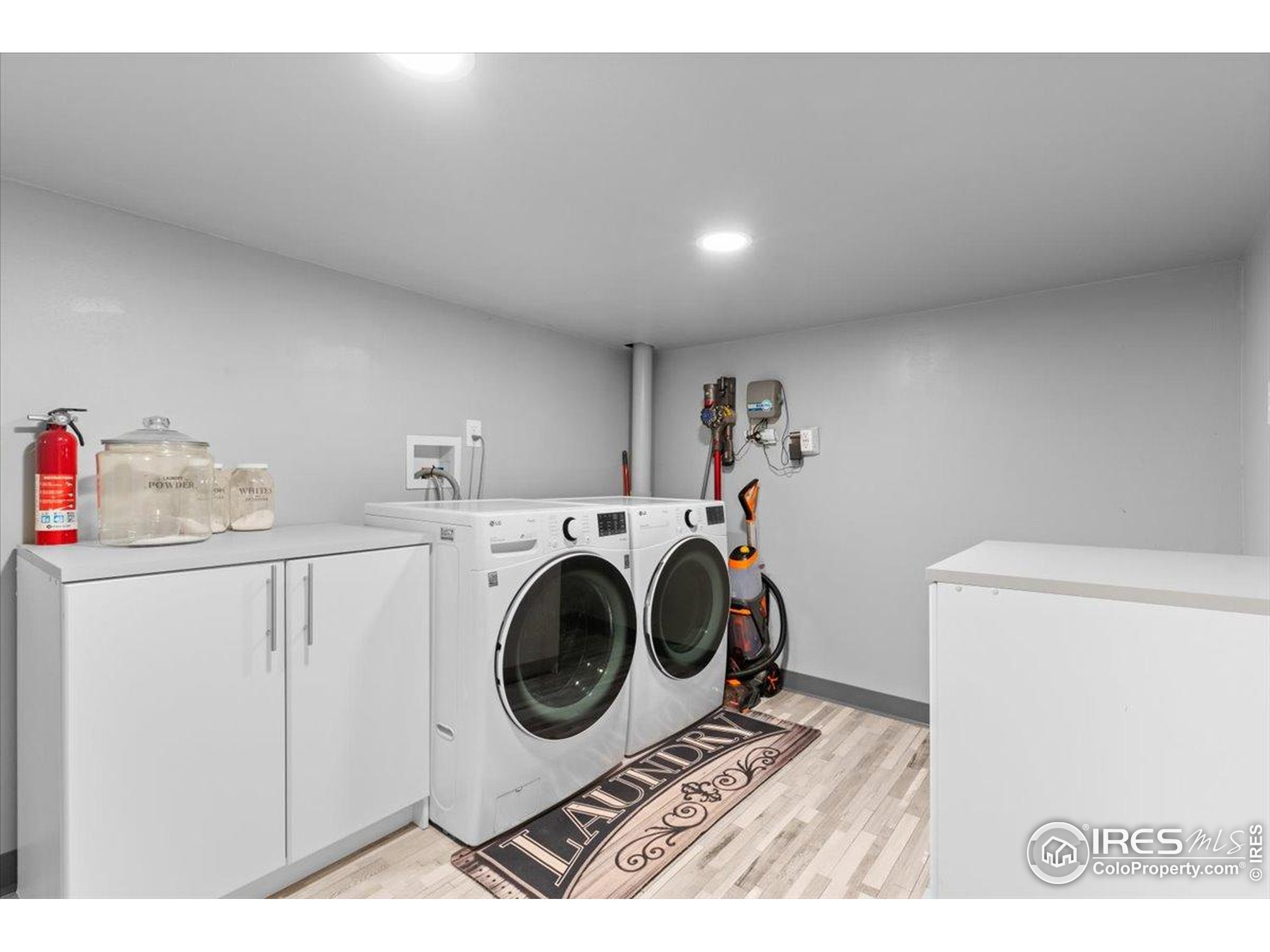 Loveland, Colorado, 80537, United States, 3 Bedrooms Bedrooms, ,1 BathroomBathrooms,Residential,For Sale,1910370