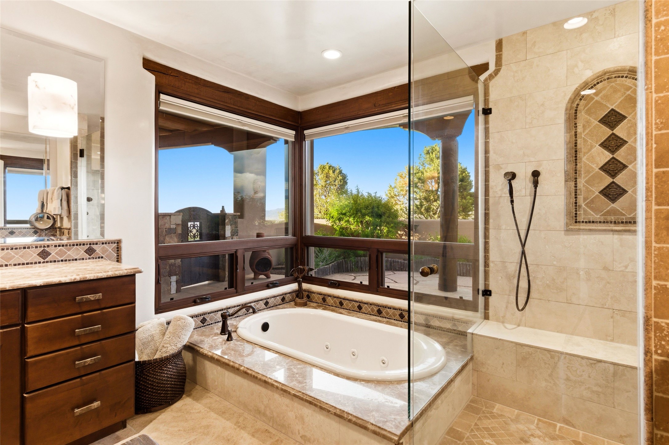 Refined Living in Monte Sereno - 物件實景
