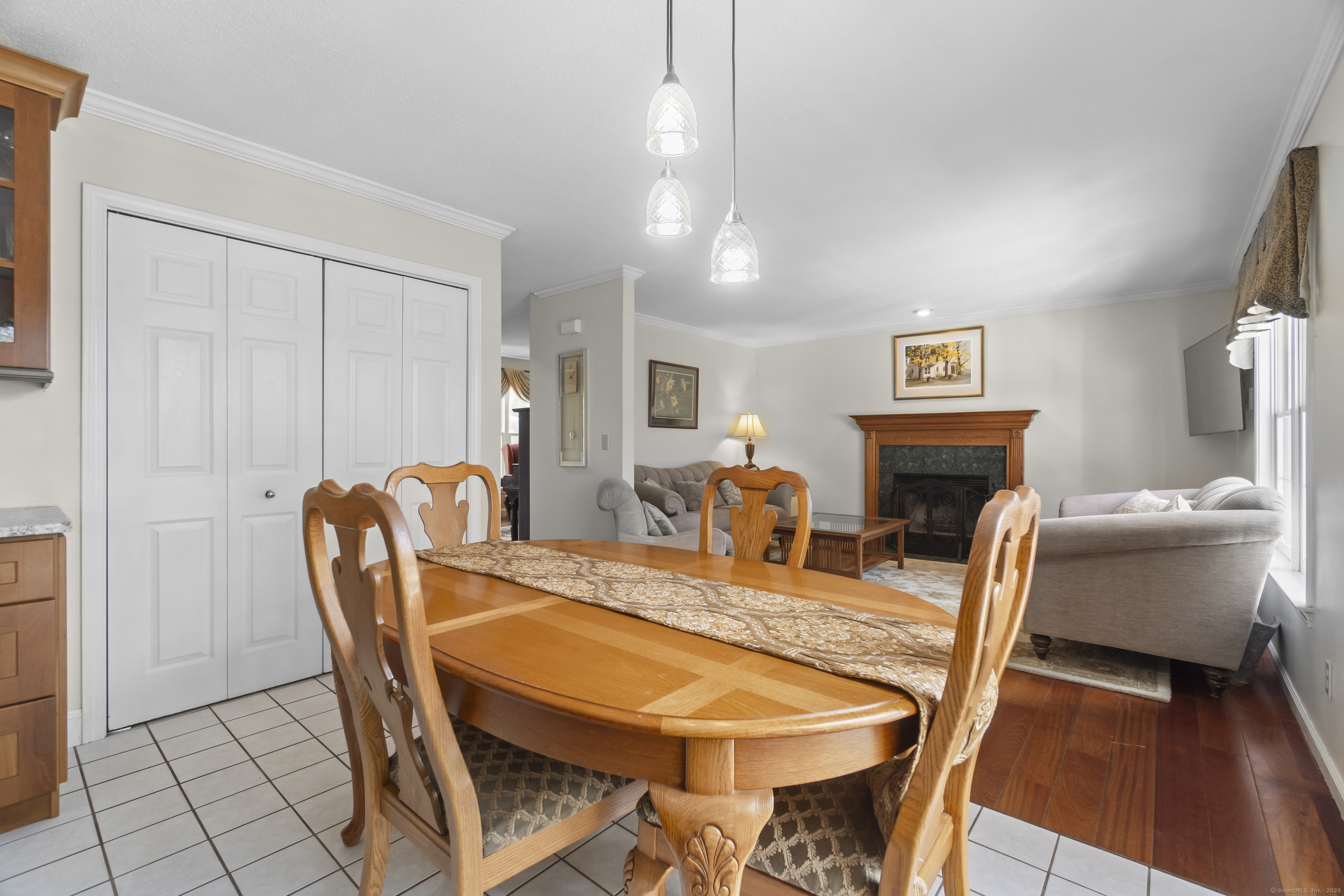 Salem, Connecticut, 06420, United States, 4 Bedrooms Bedrooms, ,3 BathroomsBathrooms,Residential,For Sale,1986048