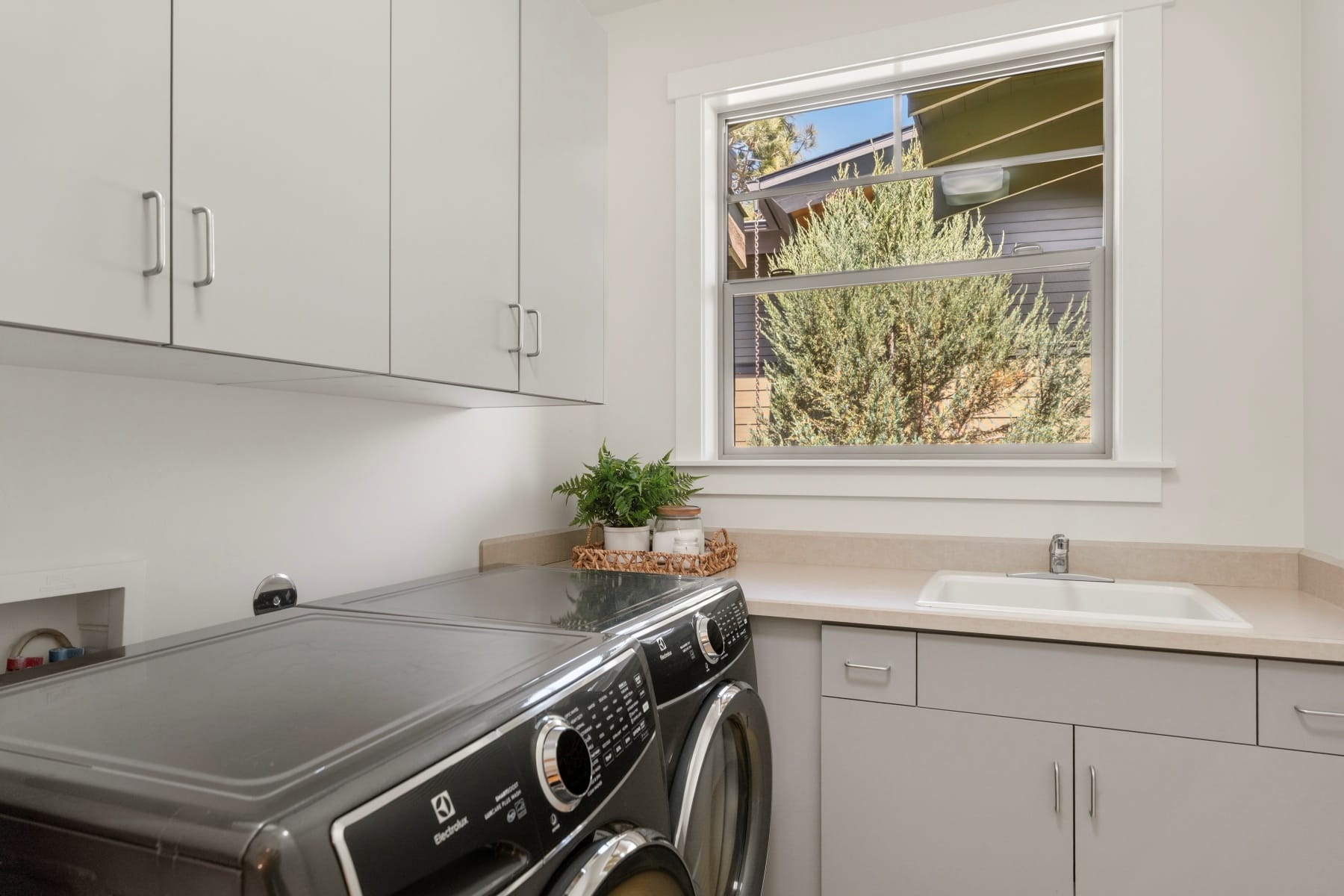  2176 NW Lolo Drive Bend, OR 97703 - 物件實景