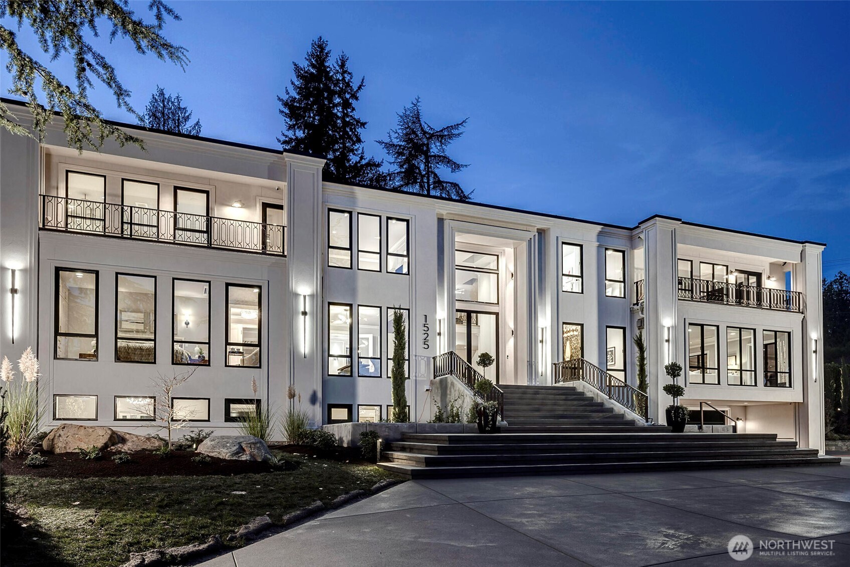 Medina, Washington, 98039, United States, 5 Bedrooms Bedrooms, ,6 BathroomsBathrooms,Residential,For Sale,1897136