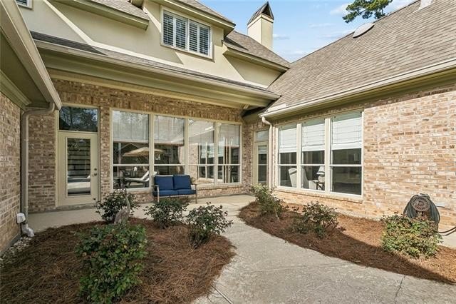 Mandeville, Louisiana, 70471, United States, 5 Bedrooms Bedrooms, ,6 BathroomsBathrooms,Residential,For Sale,2025079