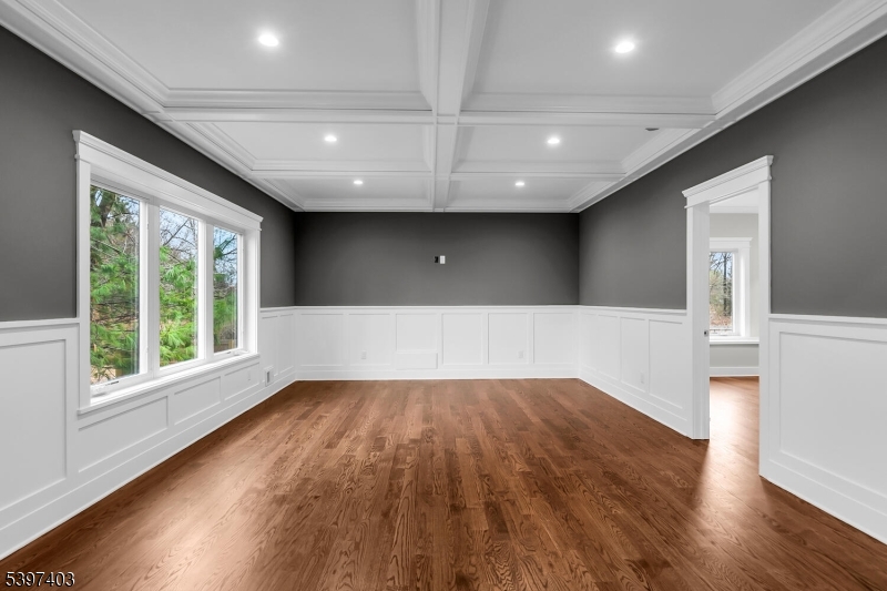 Bernards Twp., New Jersey, 07920, United States, 6 Bedrooms Bedrooms, ,5 BathroomsBathrooms,Residential,For Sale,2001685