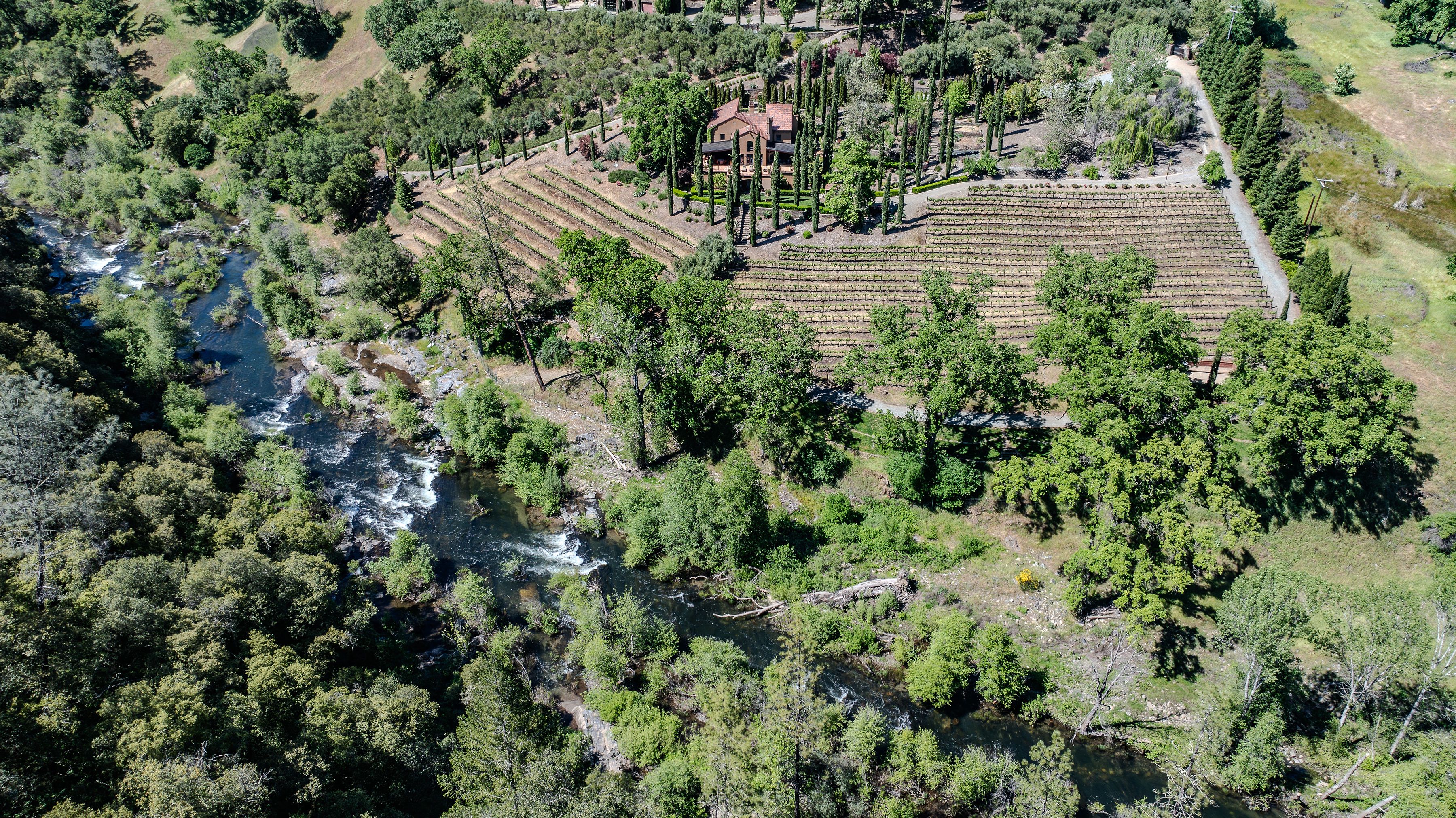 Horizon Canyon  Private 41-Acre Riverfront Estate Between Sacramento & Lake Tah - 物件實景