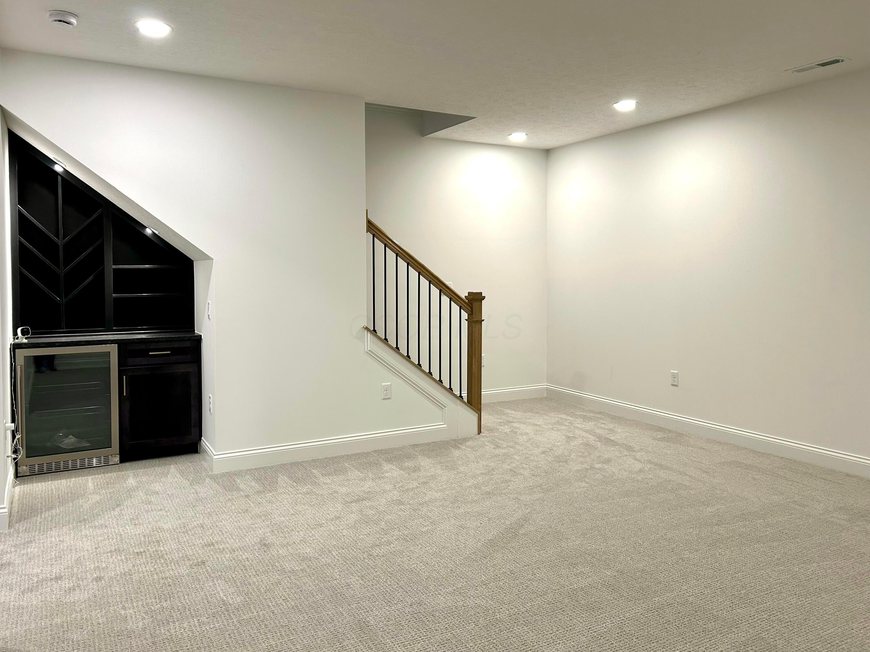 Lewis Center, Ohio, 43035, United States, 4 Bedrooms Bedrooms, ,4 BathroomsBathrooms,Residential,For Sale,1982744