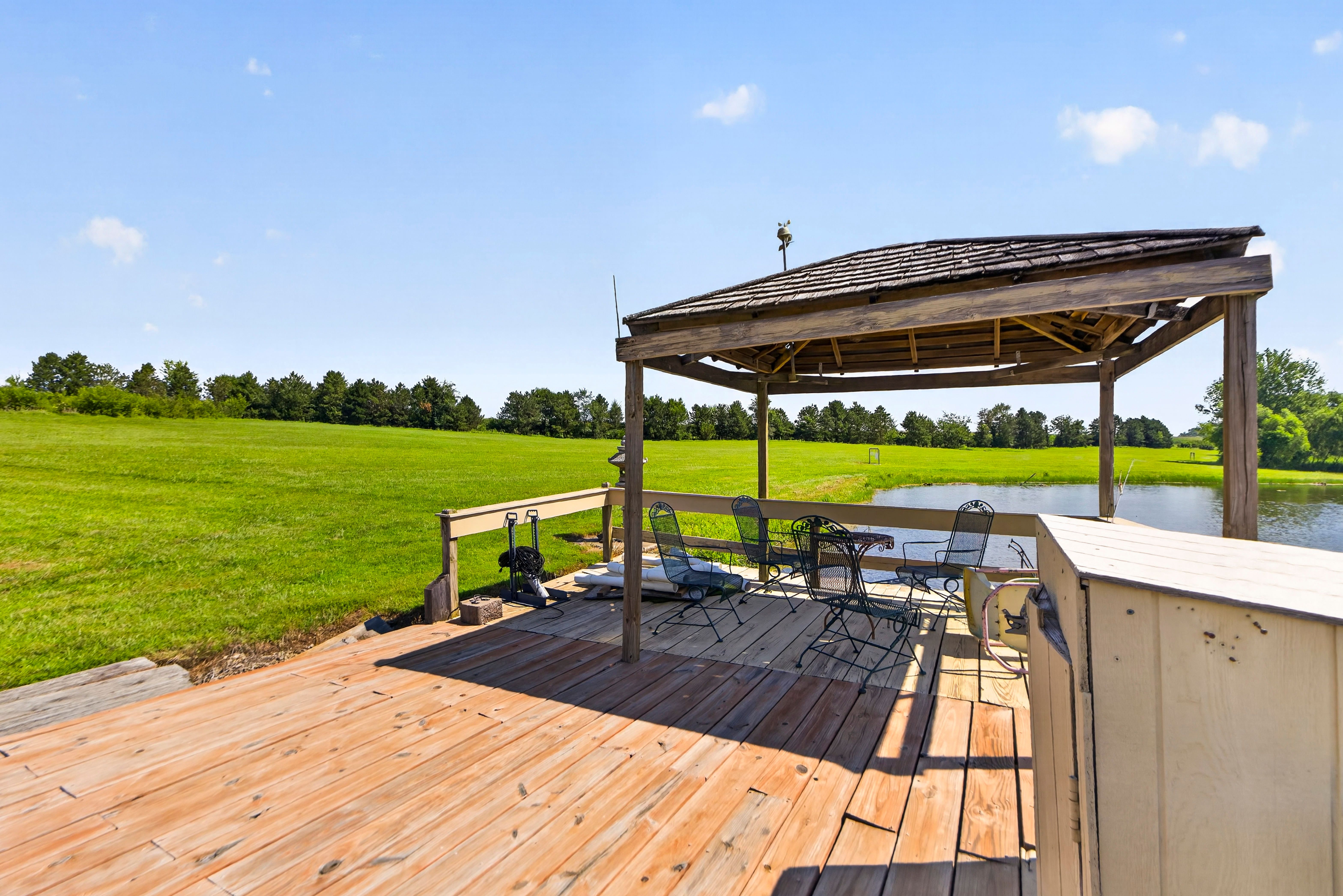  26025 Metcalf Road, Louisburg, KS 66053 - 物件實景