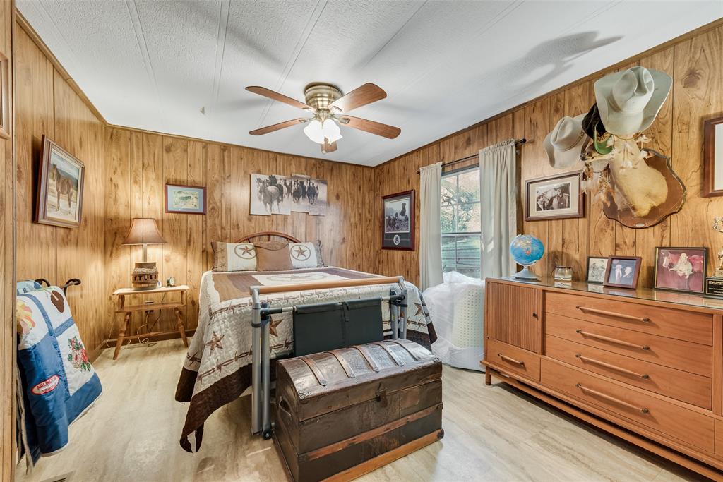 Maypearl, Texas, 76064, United States, 5 Bedrooms Bedrooms, ,3 BathroomsBathrooms,Residential,For Sale,1979588