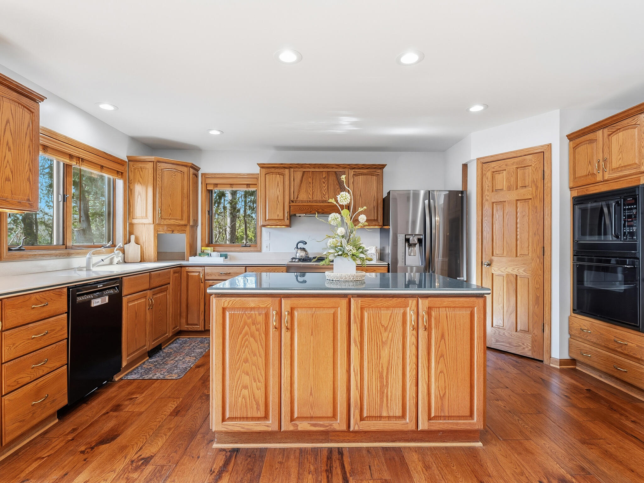 Alpena, Michigan, 49707, United States, 4 Bedrooms Bedrooms, ,4 BathroomsBathrooms,Residential,For Sale,2005523