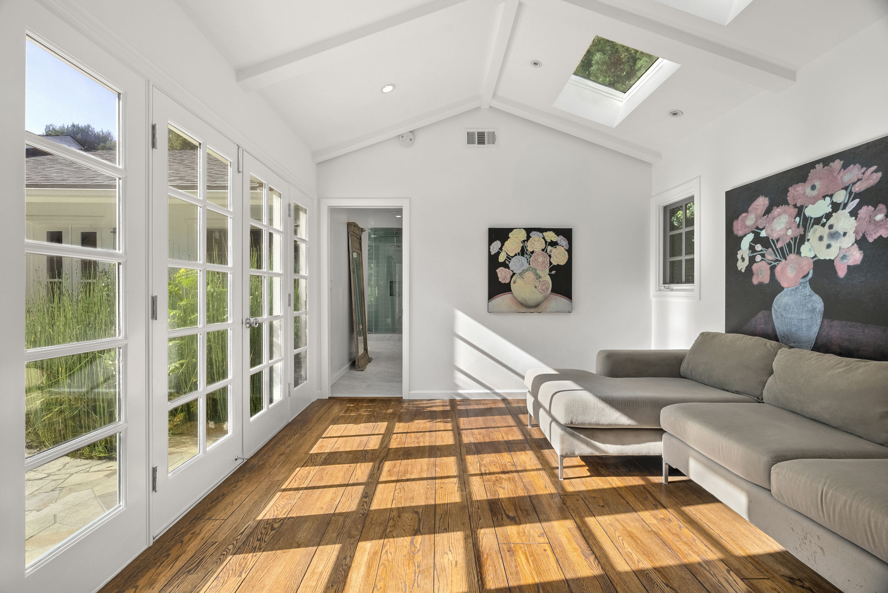  2761 Hutton Dr - 物件實景