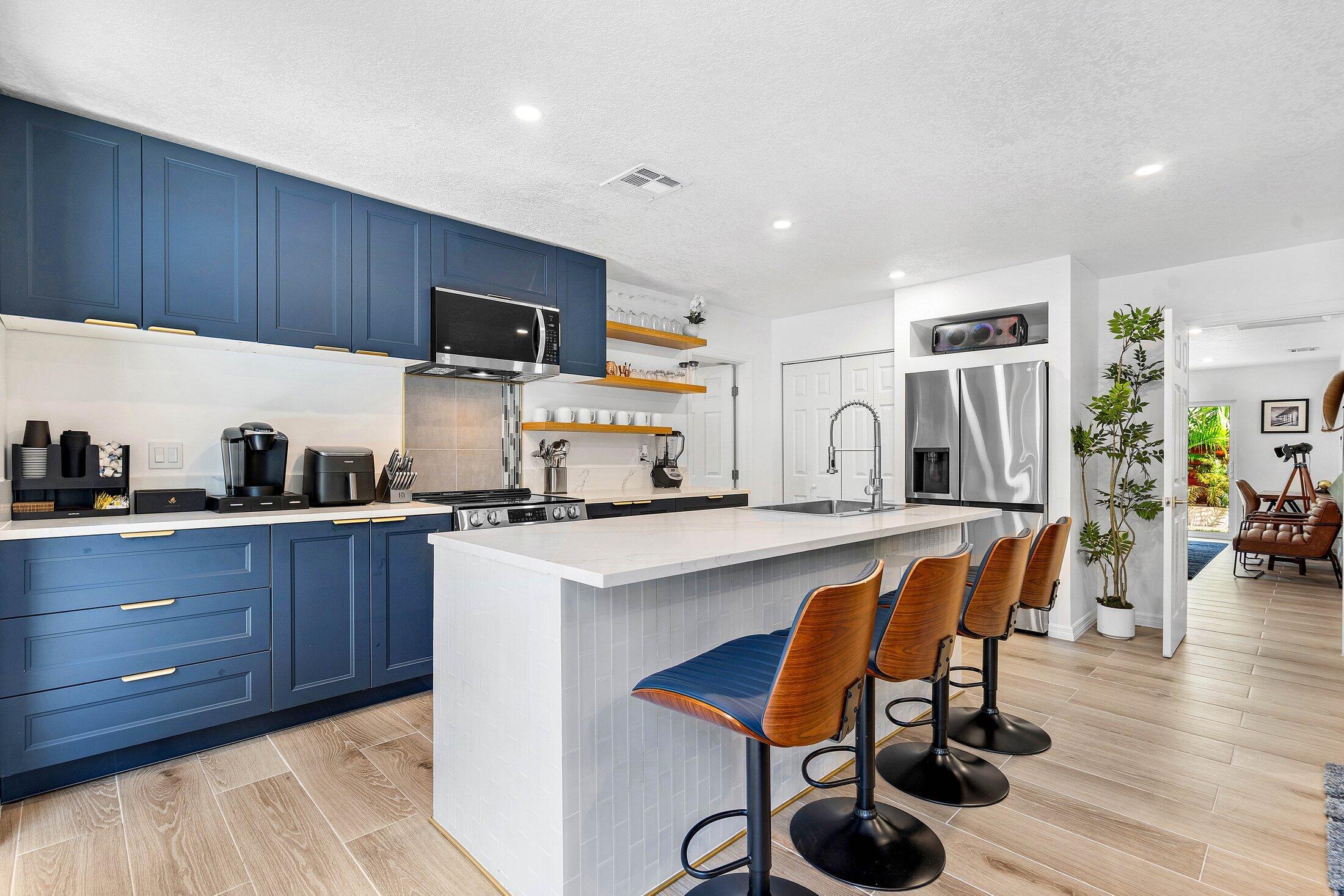 Fort Lauderdale, Florida, 33306, United States, 3 Bedrooms Bedrooms, ,2 BathroomsBathrooms,Residential,For Sale,1938859