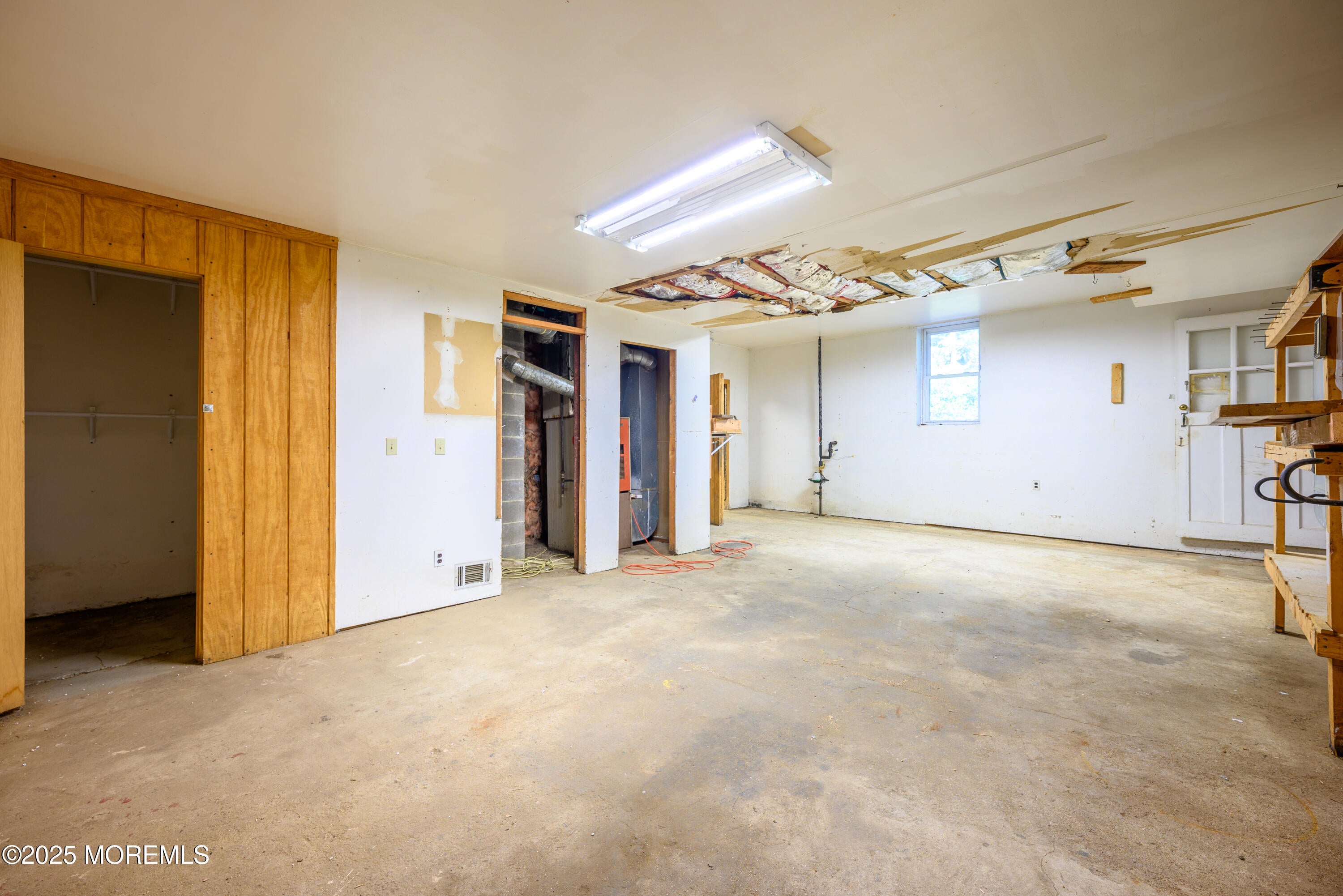 Marlboro, New Jersey, 07746, United States, 3 Bedrooms Bedrooms, ,3 BathroomsBathrooms,Residential,For Sale,1974582