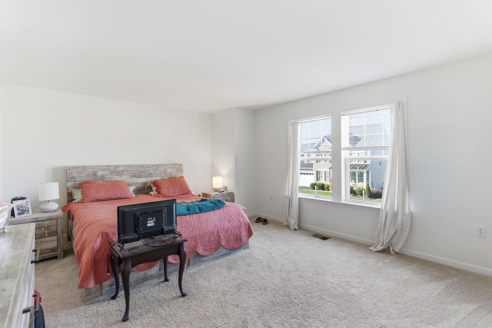 Gerrardstown, West Virginia, 25420, United States, 4 Bedrooms Bedrooms, ,Residential,For Sale,2002538