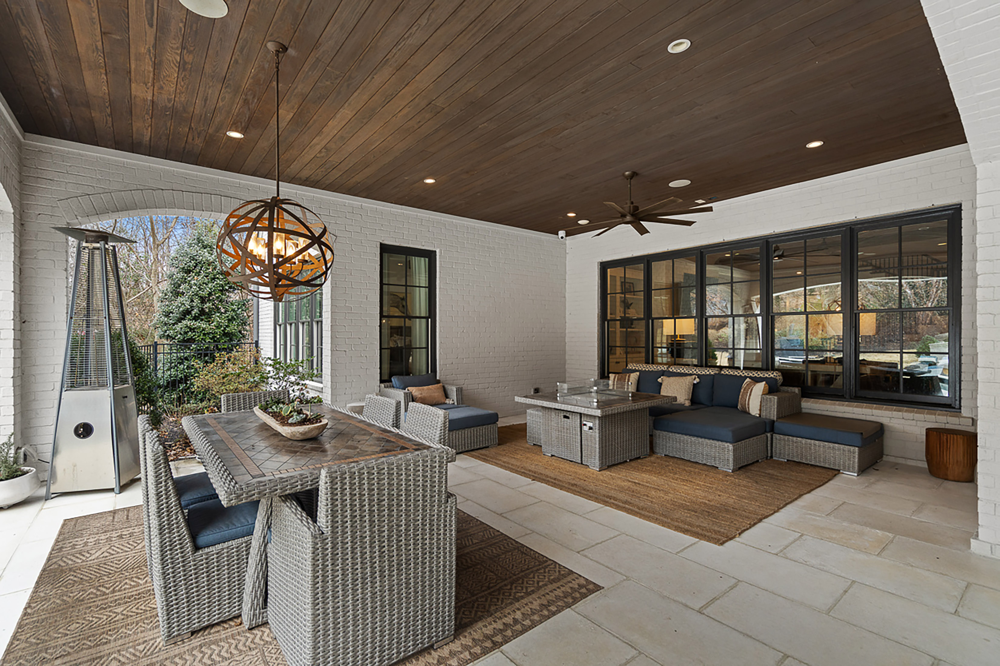  Timeless Elegance in Historic Brookhaven - 物件實景