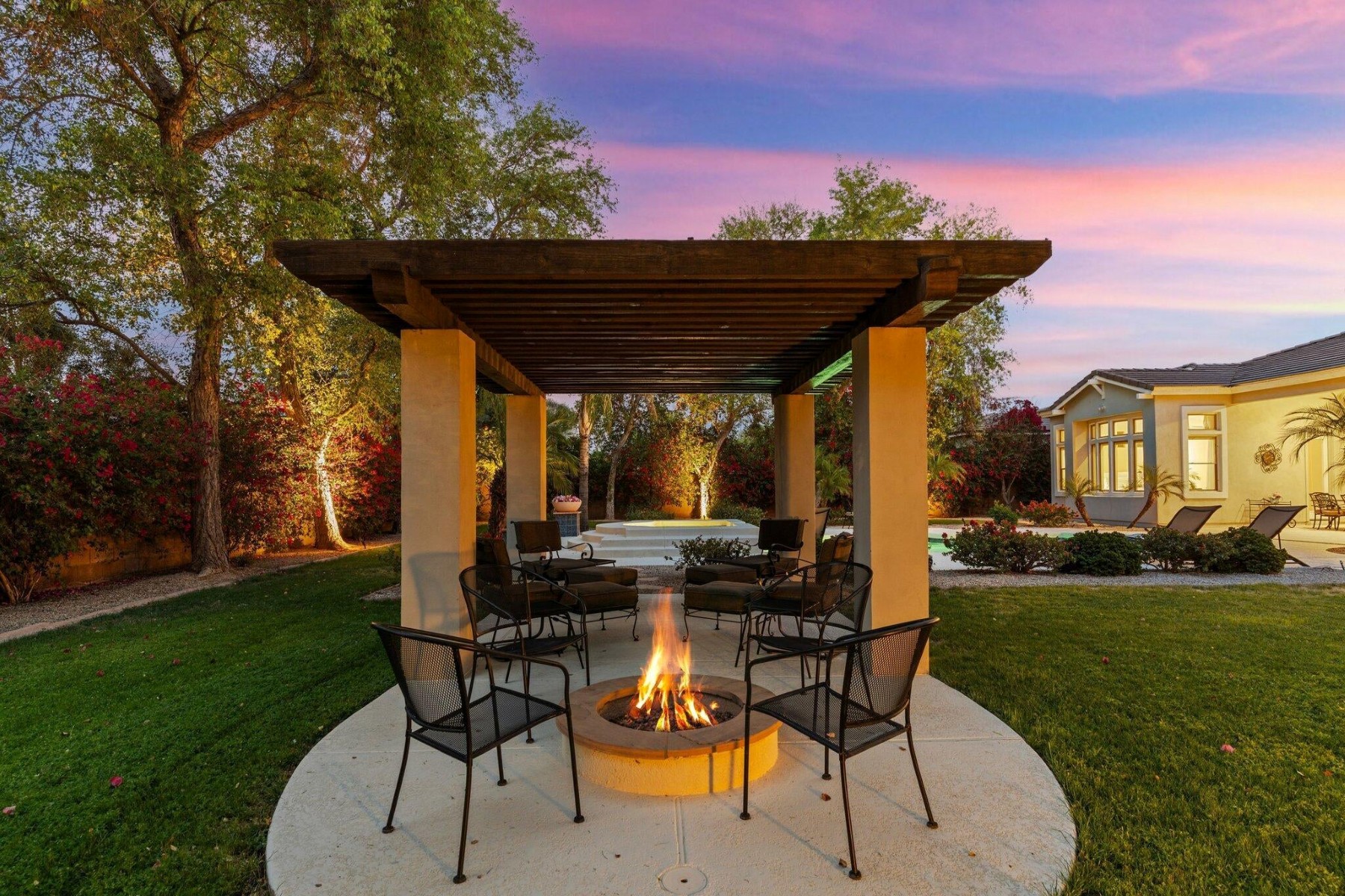  4262 E Meadowview Drive  Gilbert, AZ - 物件實景