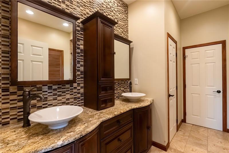 Finleyville, Pennsylvania, 15332, United States, 4 Bedrooms Bedrooms, ,4 BathroomsBathrooms,Residential,For Sale,1985685