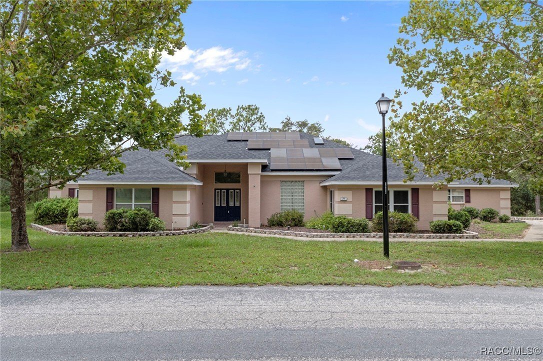 Homosassa, Florida, 34446, United States, 5 Bedrooms Bedrooms, ,4 BathroomsBathrooms,Residential,For Sale,1916240
