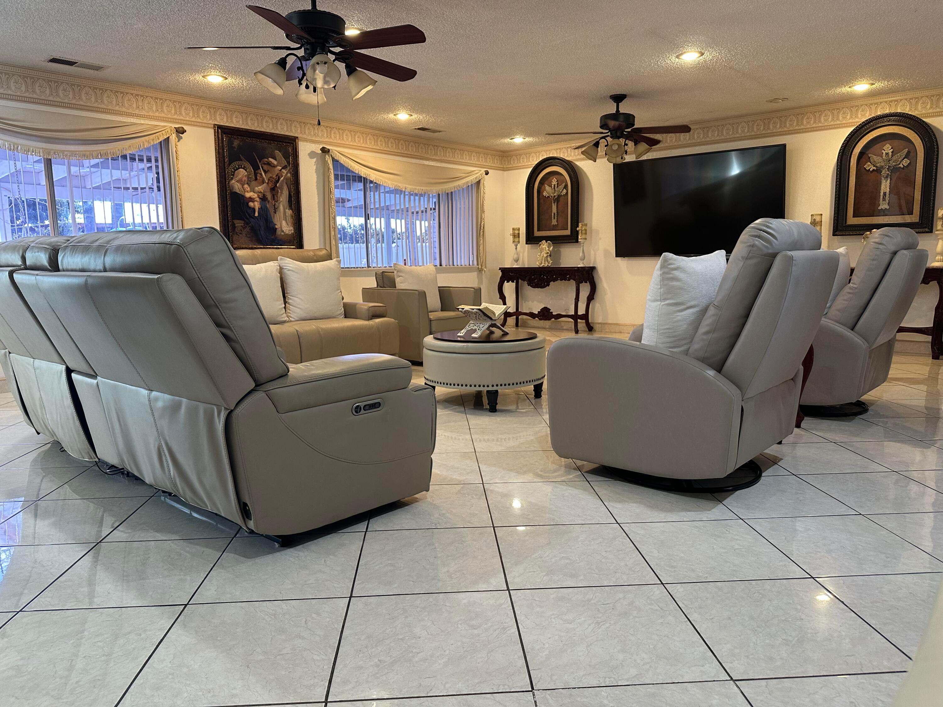 Terra Bella, California, 93270, United States, 4 Bedrooms Bedrooms, ,4 BathroomsBathrooms,Residential,For Sale,1976199