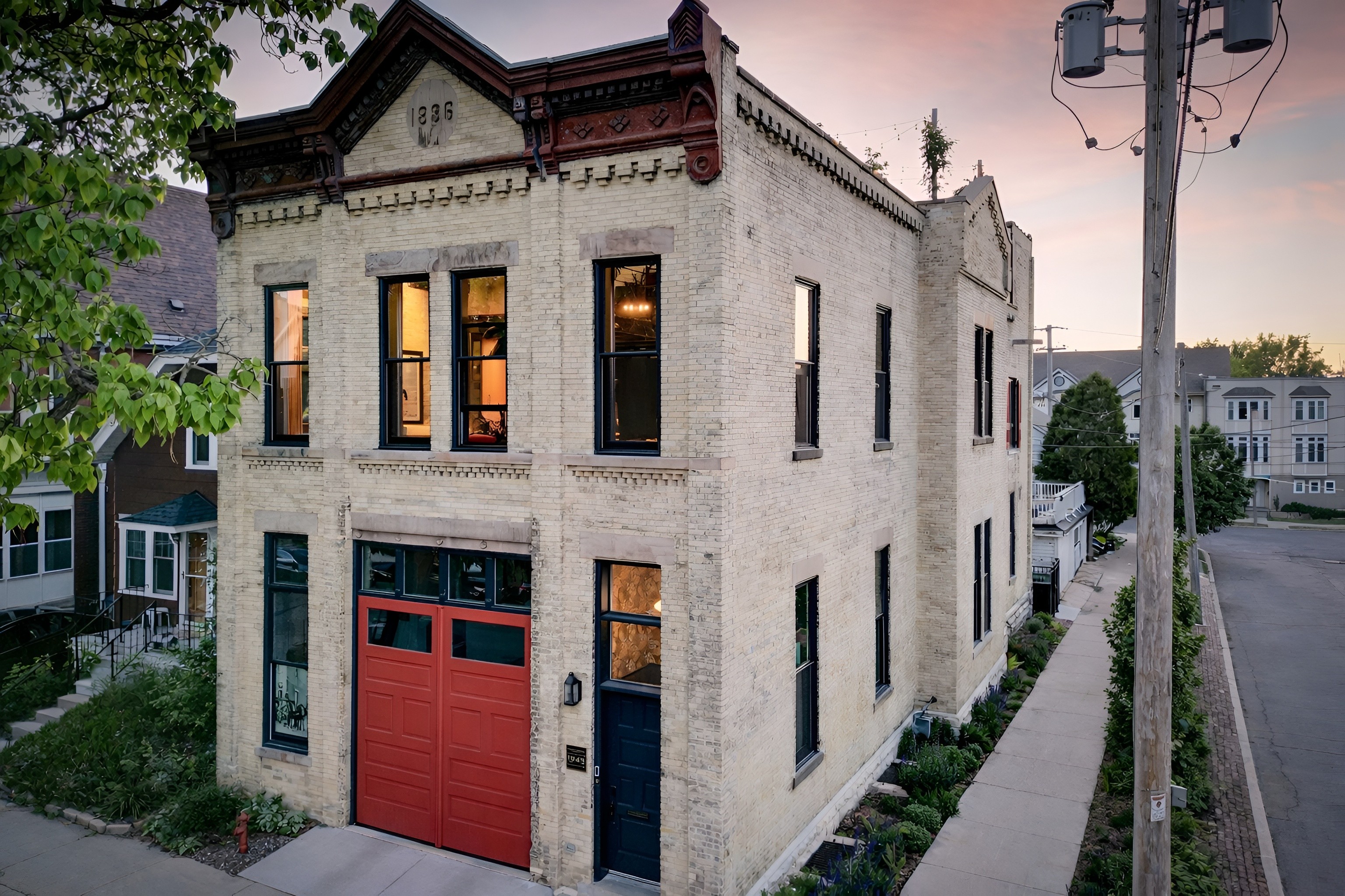  Historic Firehouse to Extraordinary Residence - 物件實景