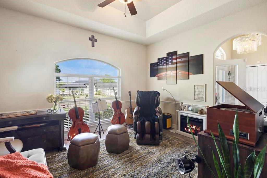 POLK CITY, Florida, 33868, United States, 3 Bedrooms Bedrooms, ,2 BathroomsBathrooms,Residential,For Sale,1981062